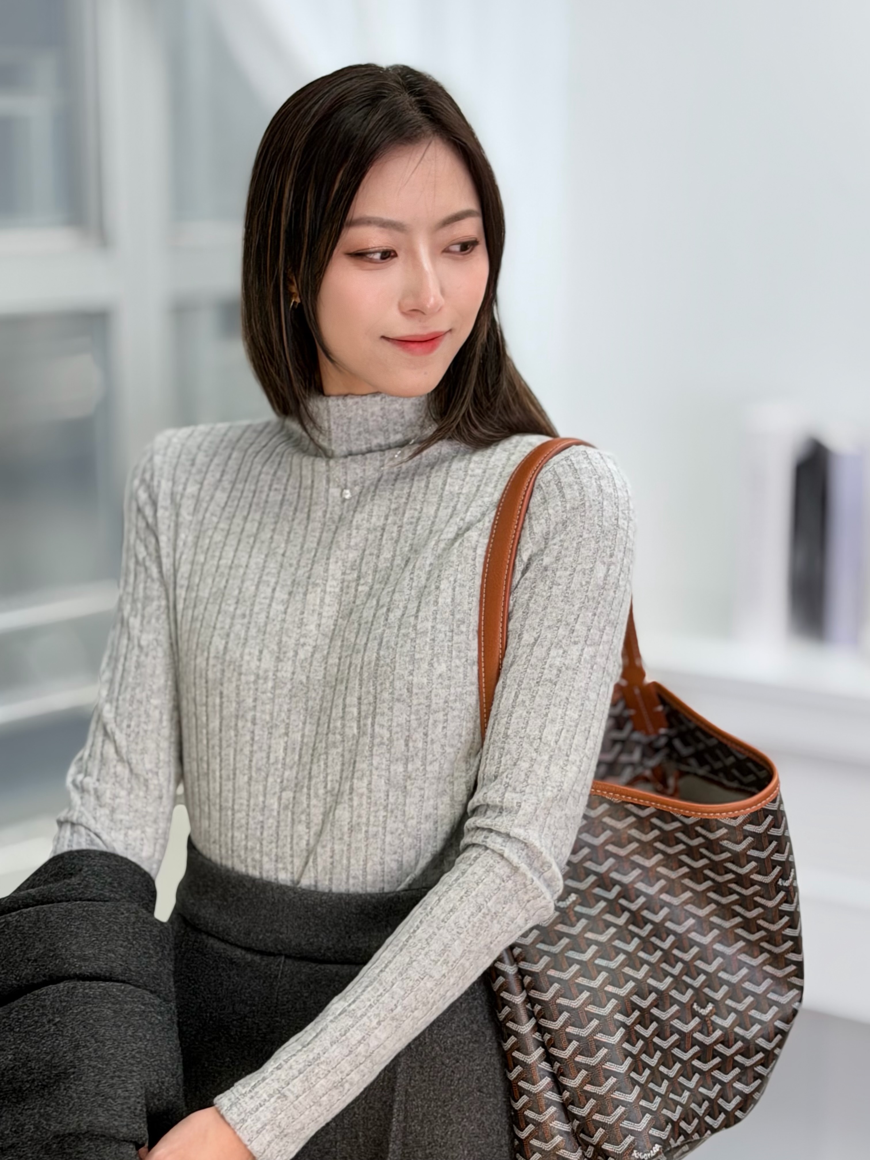 H1029🤎半高領長袖上衣