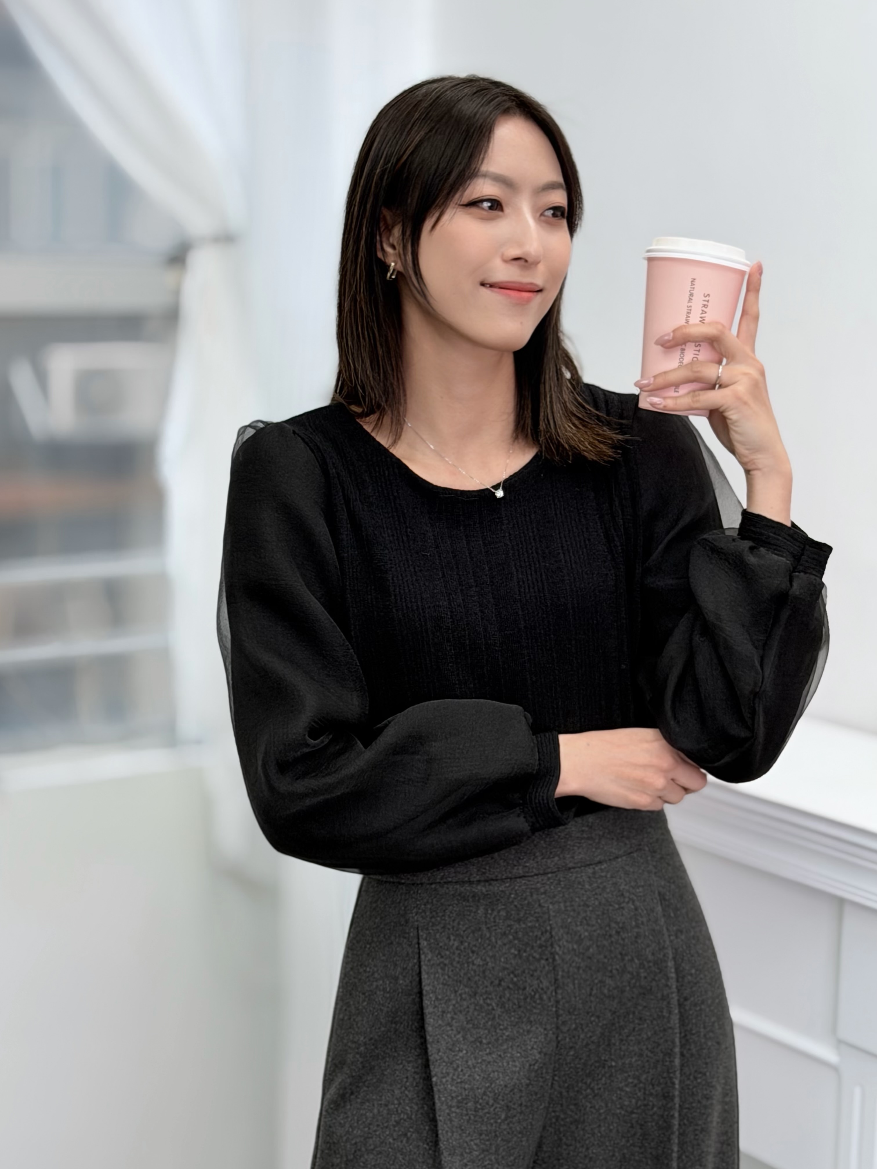 H1030🤎輕盈雪紡泡泡袖上衣