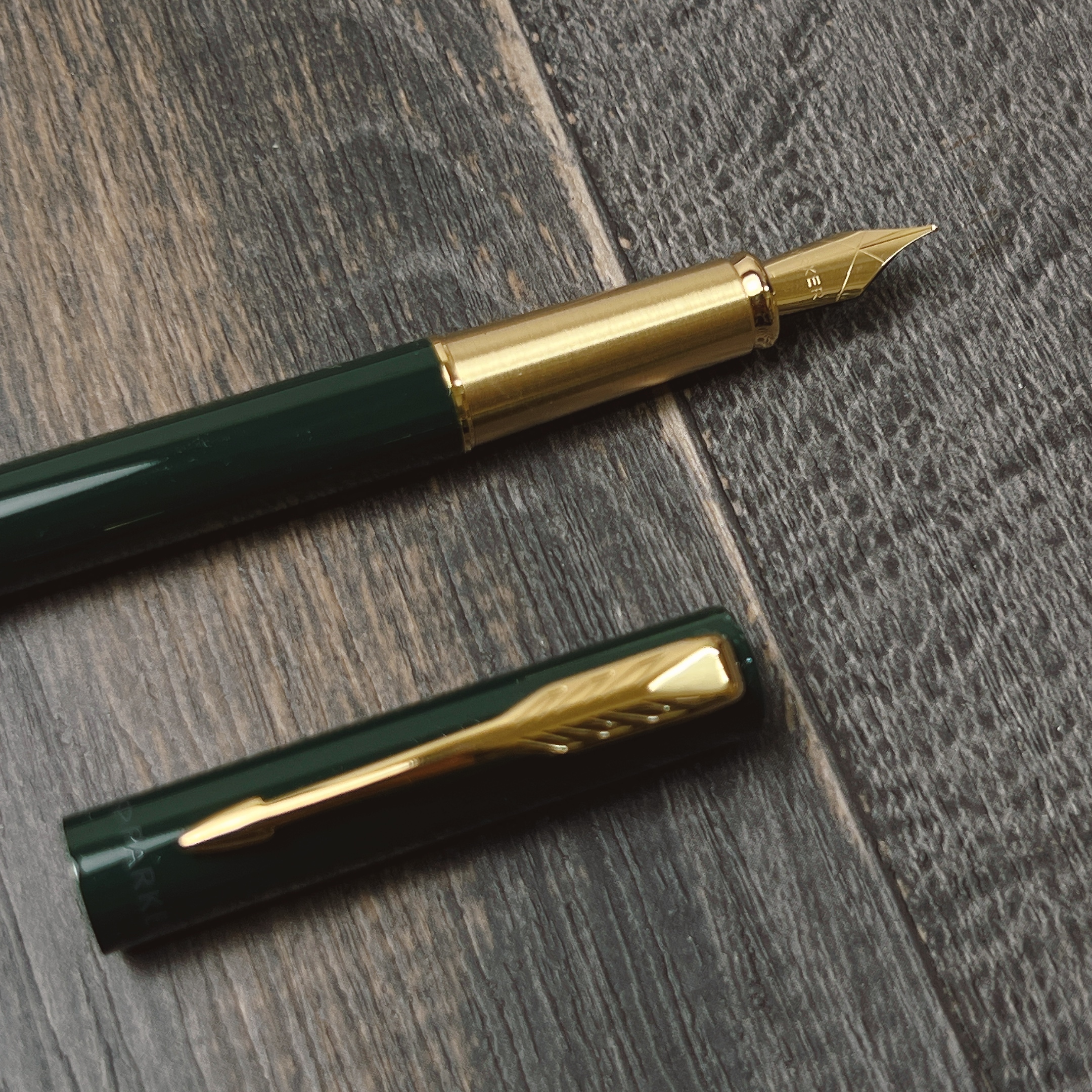 派克 PARKER｜威雅XL系列 原野綠 鋼筆 （限定）