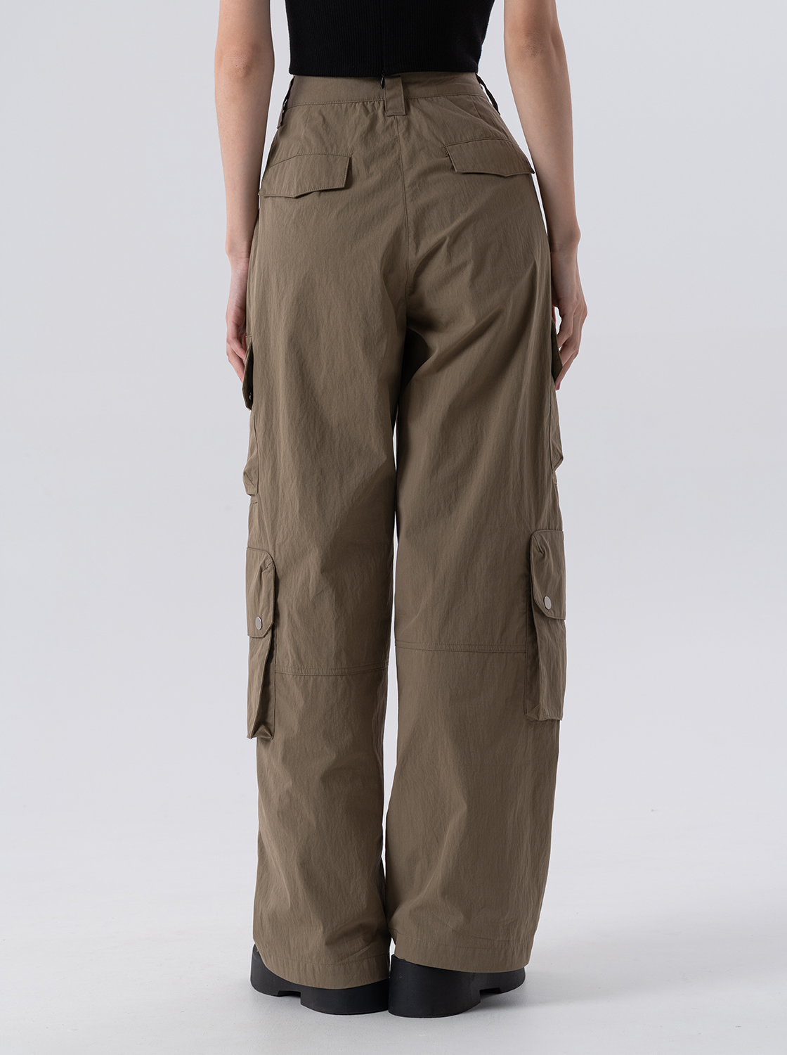 工裝寬鬆直筒長褲