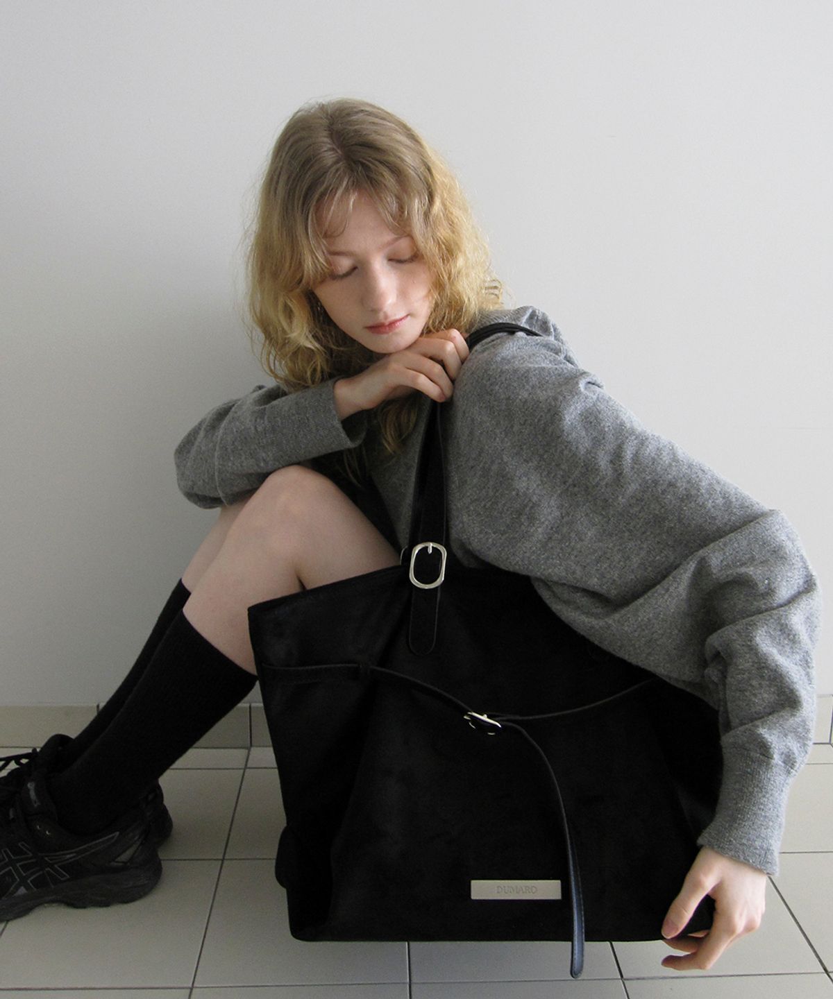 DUMARO Mari Shoulder Bag