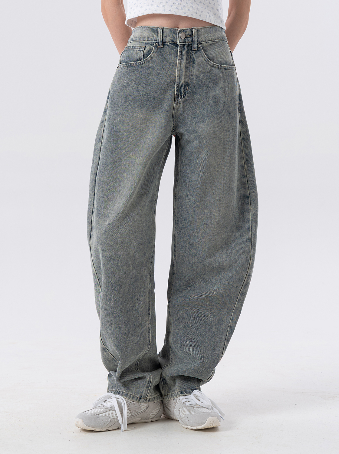 【期間限定】後鬆緊刷色彎刀牛仔褲