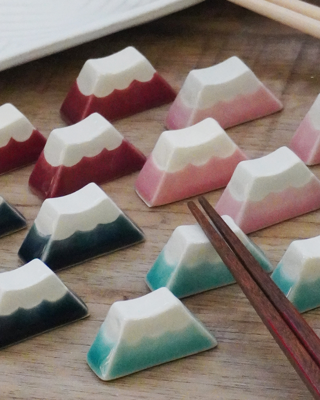 Mt. Fuji Chopsticks(4 colors) | Hasami Ware