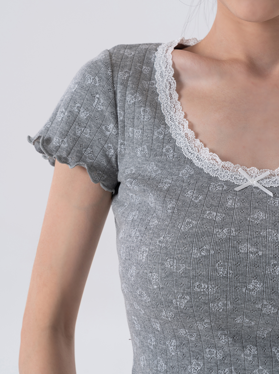 韓系蕾絲領短袖上衣