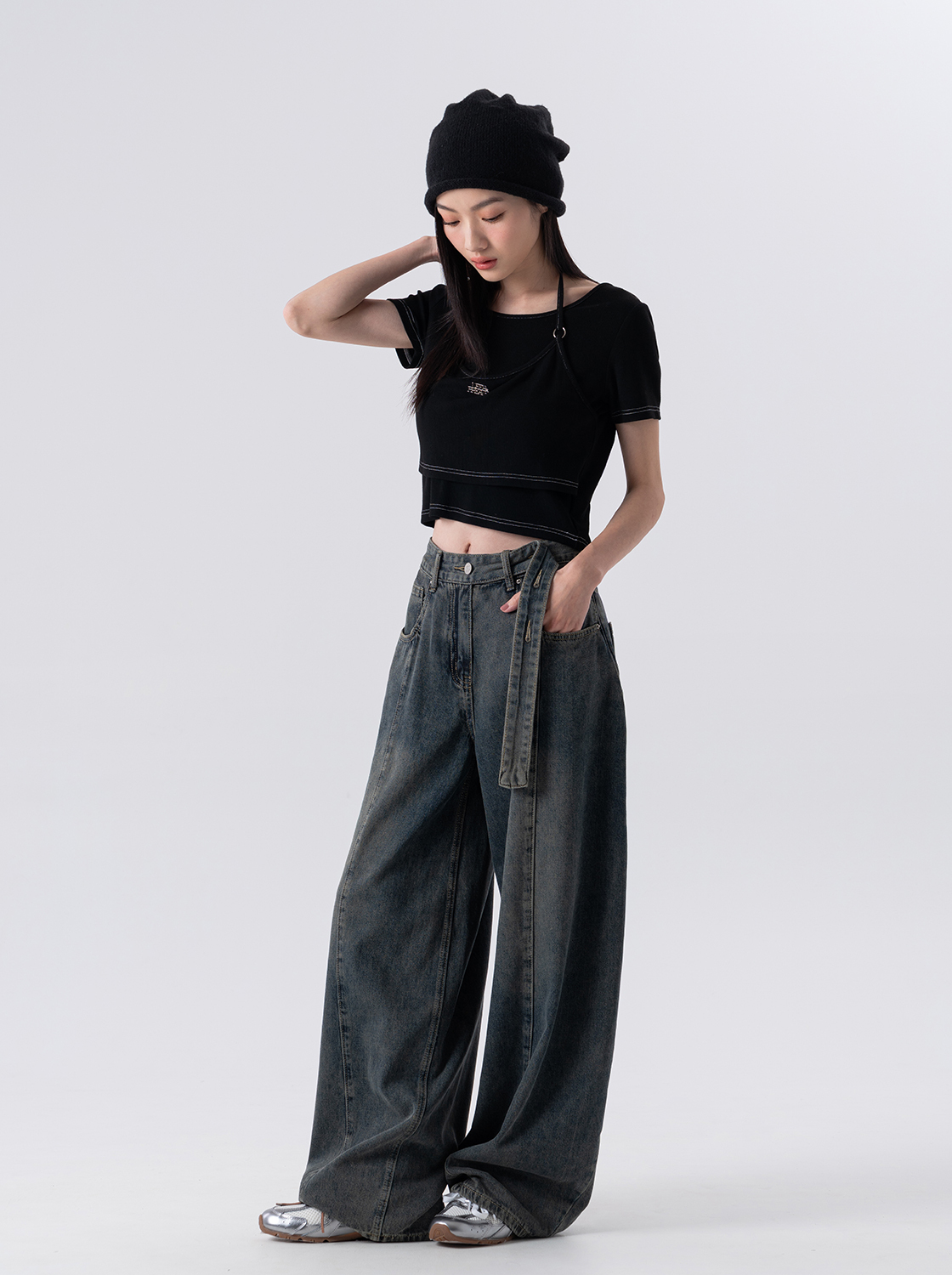 【2件1499】腰帶式刷色寬鬆錐形牛仔褲