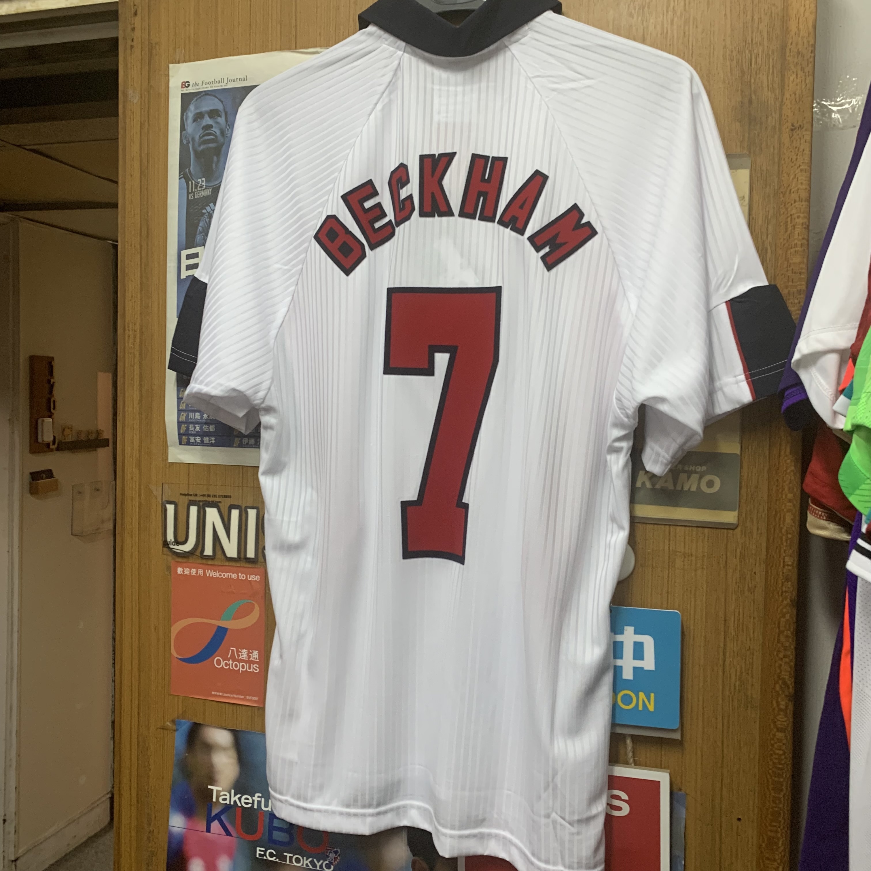 [新春優惠價$388] ScoreDraw 1998 England Retro Home Shirt with 7 BECKHAM