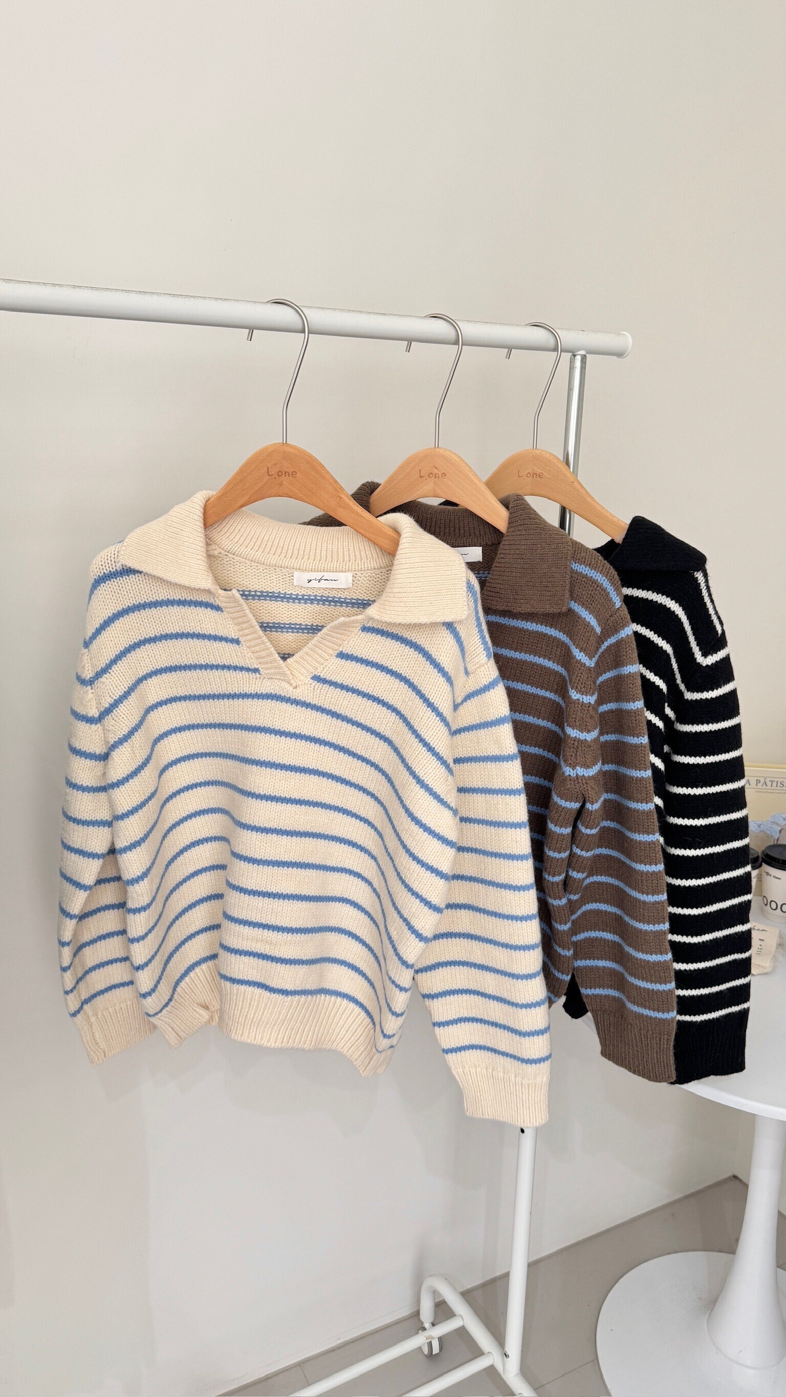 V領條紋針織上衣