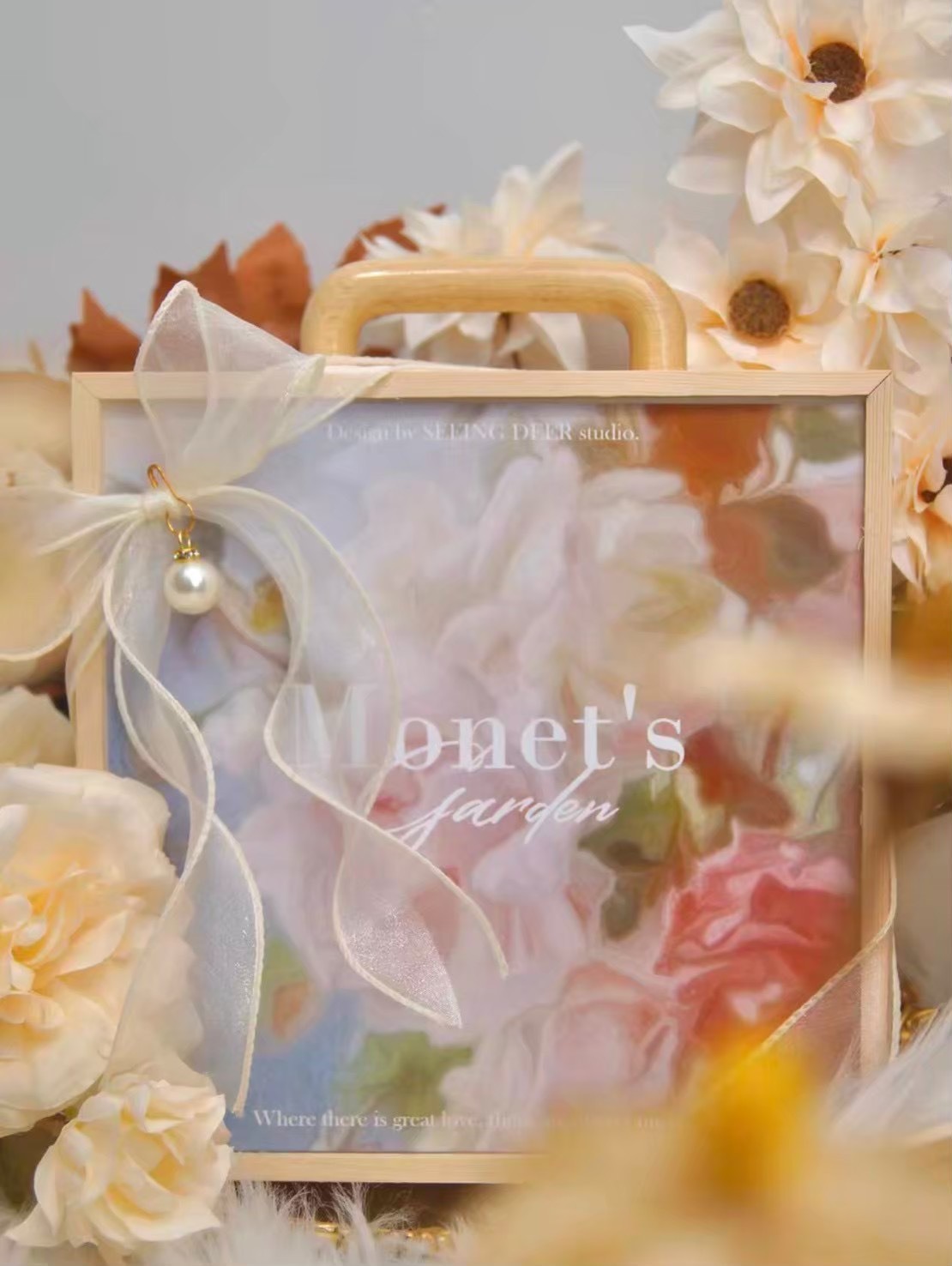 【太保制餅】 花綻木盒