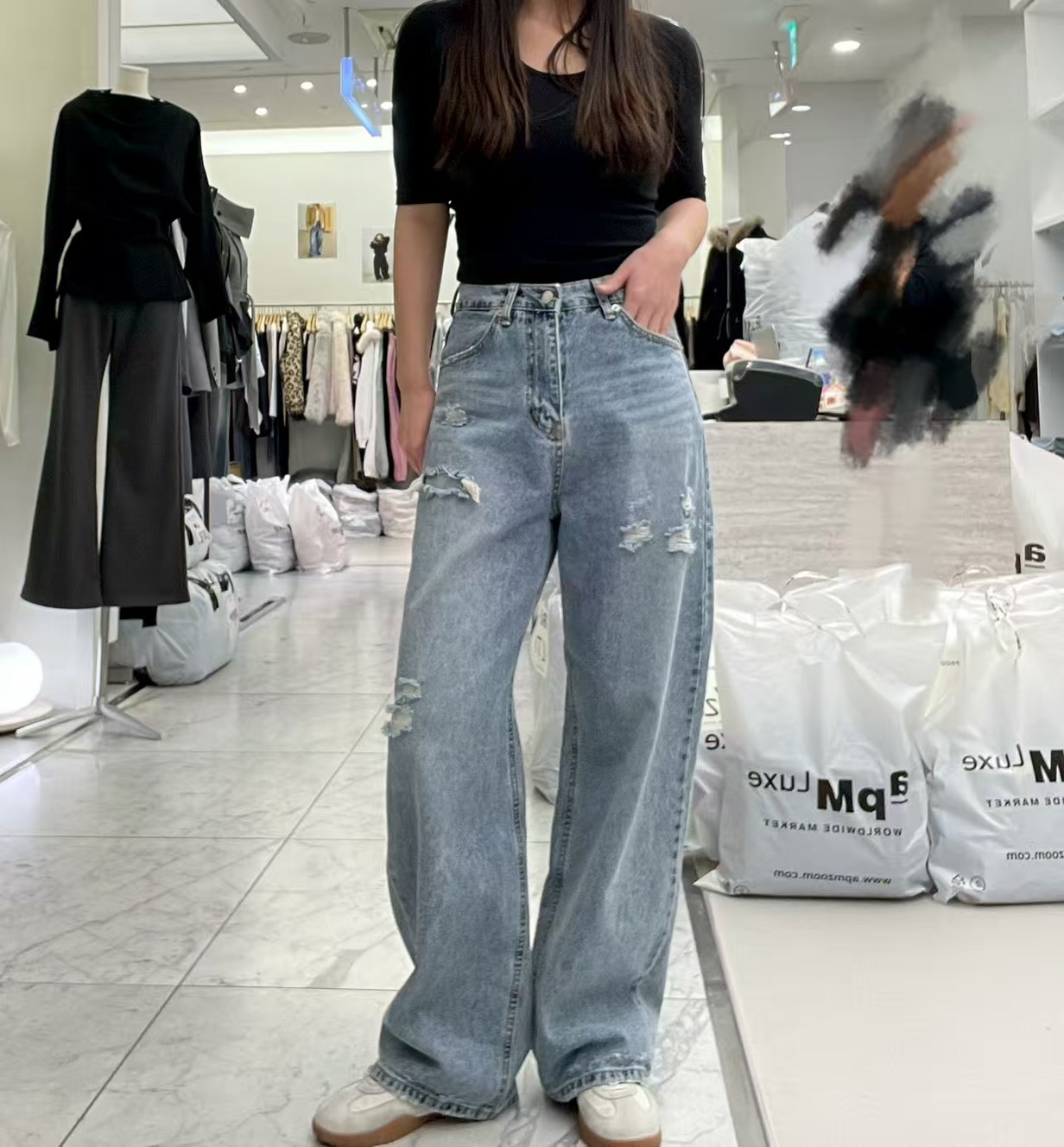 1223破損淺藍牛仔長褲