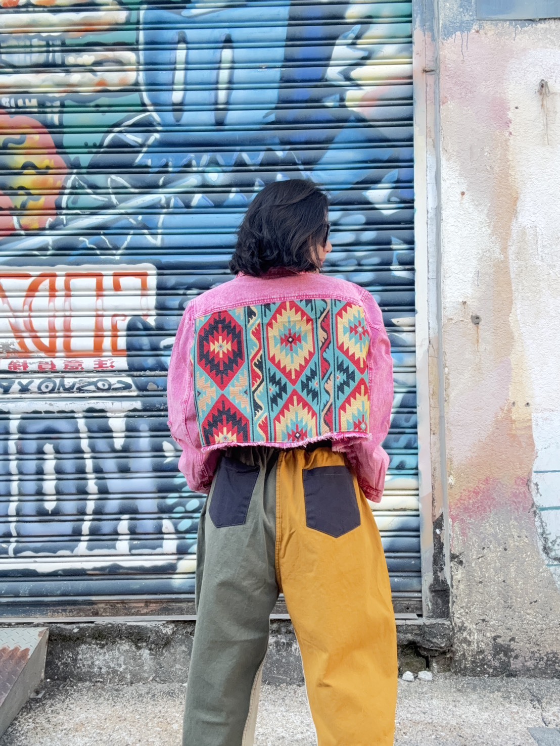 Annstudio-胭脂粉 拼接短版牛仔外套