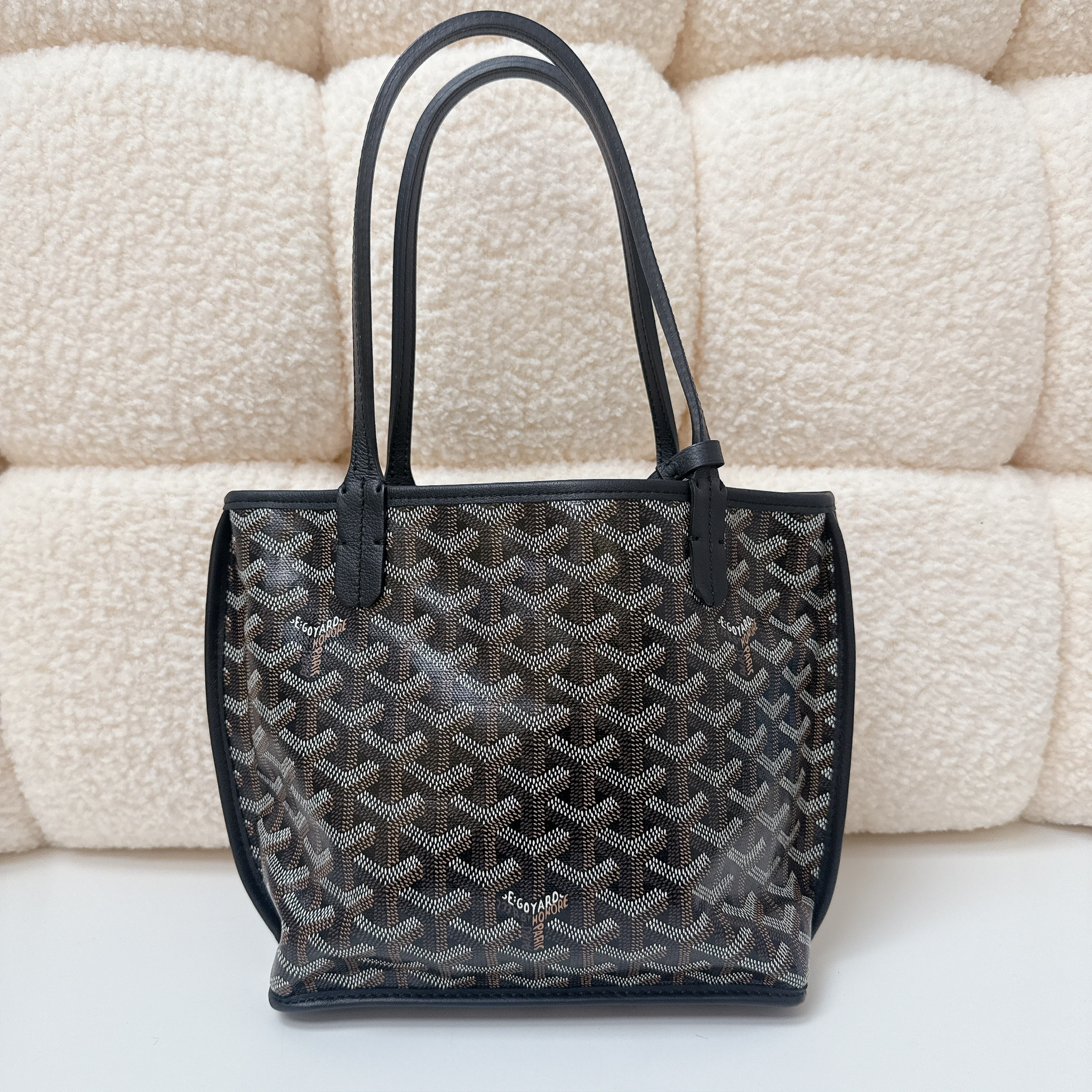 Goyard Saint Louis PM - Black / Shw