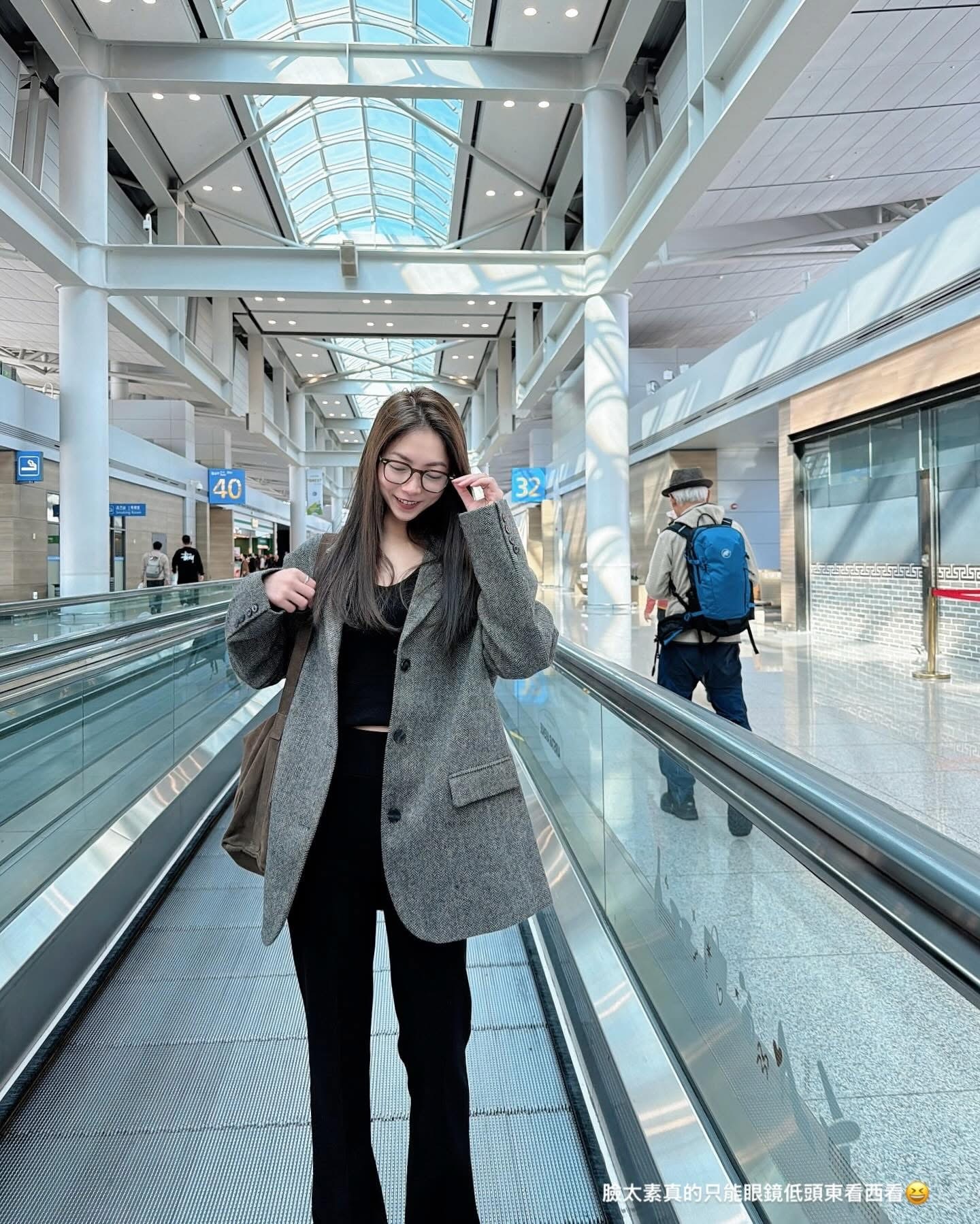 奈奈私藏包色！必收超藏肉彈性壓線喇叭神褲 (黑/M)