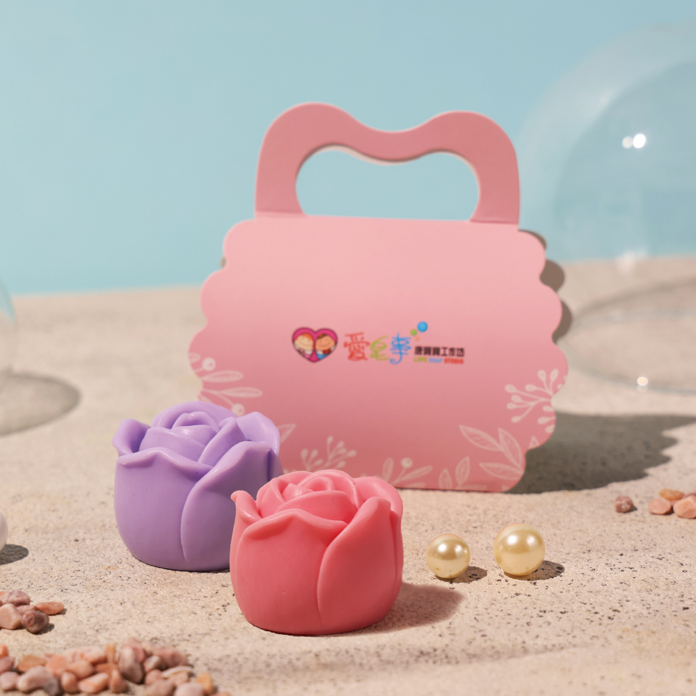 愛皂事｜花漾玫瑰手工皂 - 香味任選 ( 紅玫瑰、英國梨與小蒼蘭 )