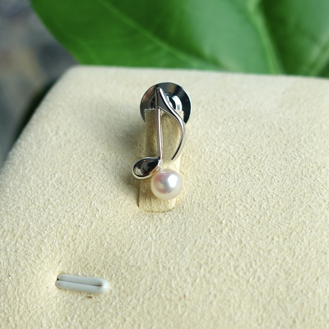 日本製925純銀Akoya珍珠胸針 - 八分音符