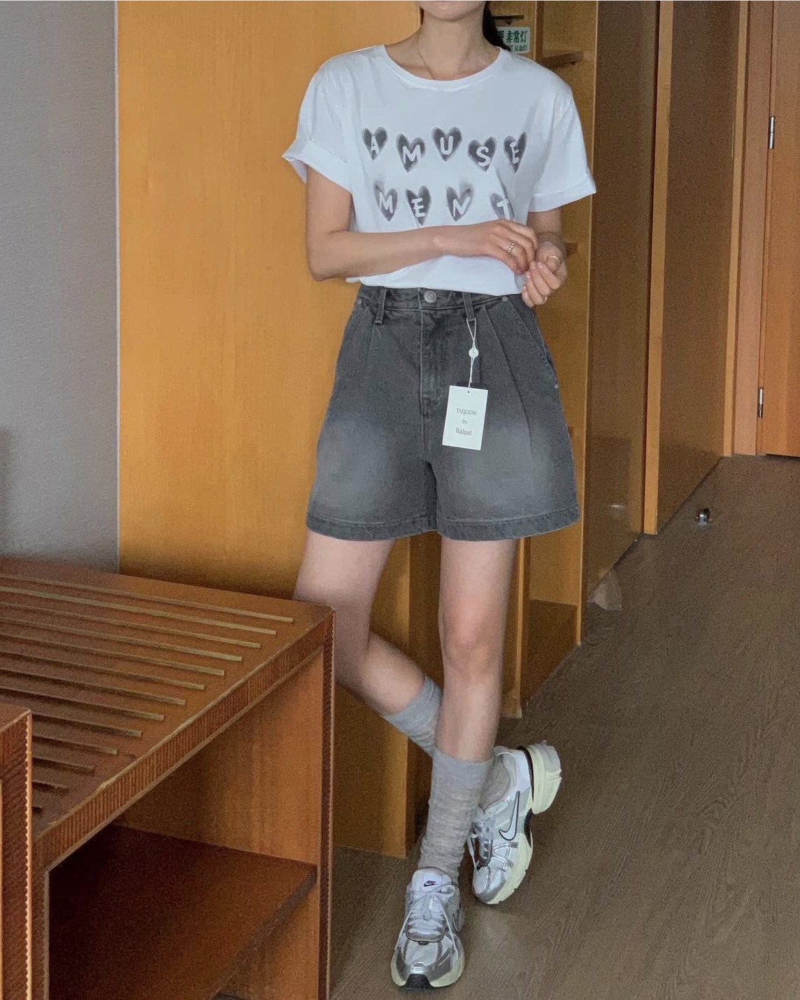 TAEJOON 美式街頭A 字牛仔短褲