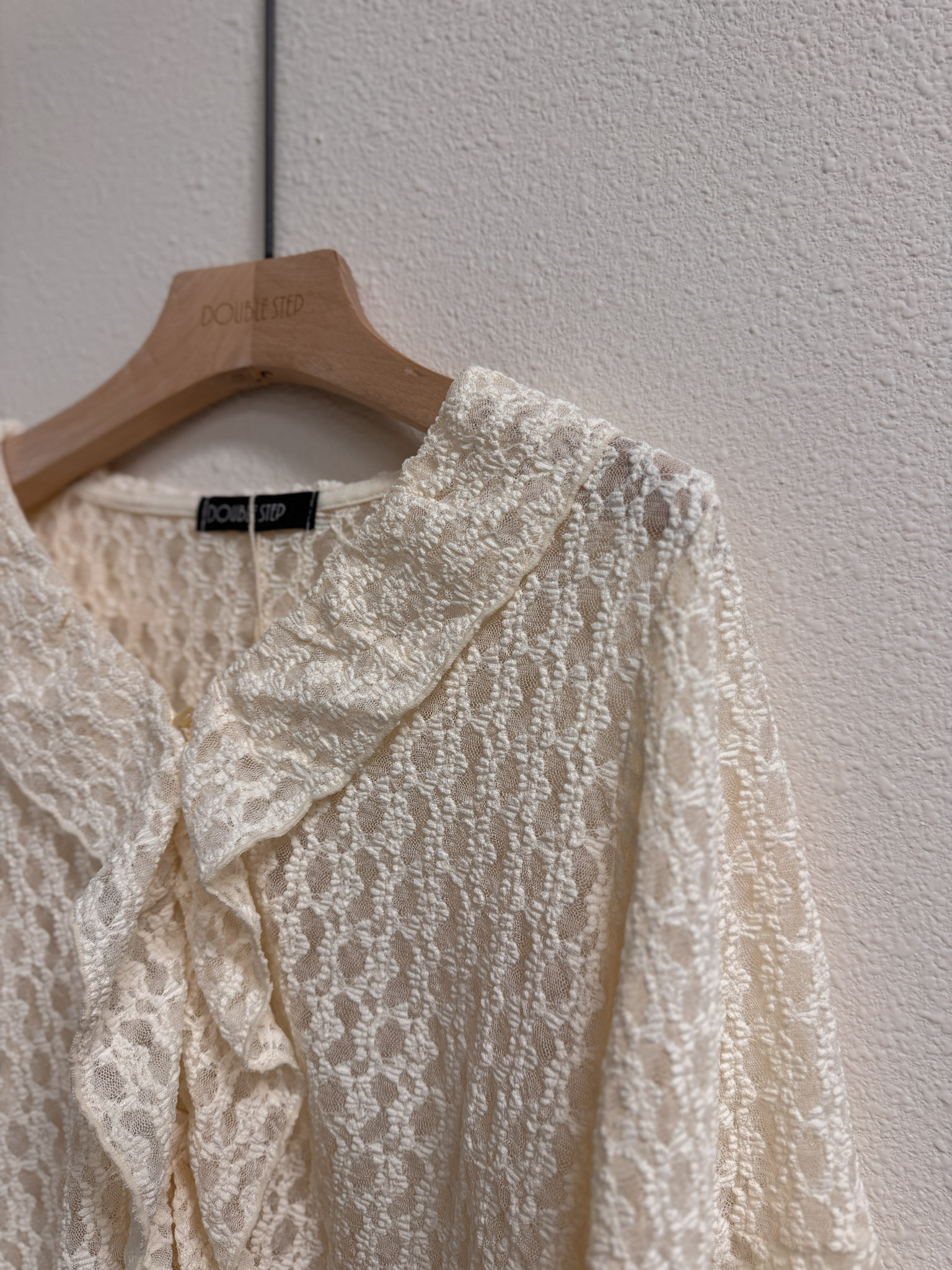 Ruffles 7分喇叭袖Lace 外套 - JK61978