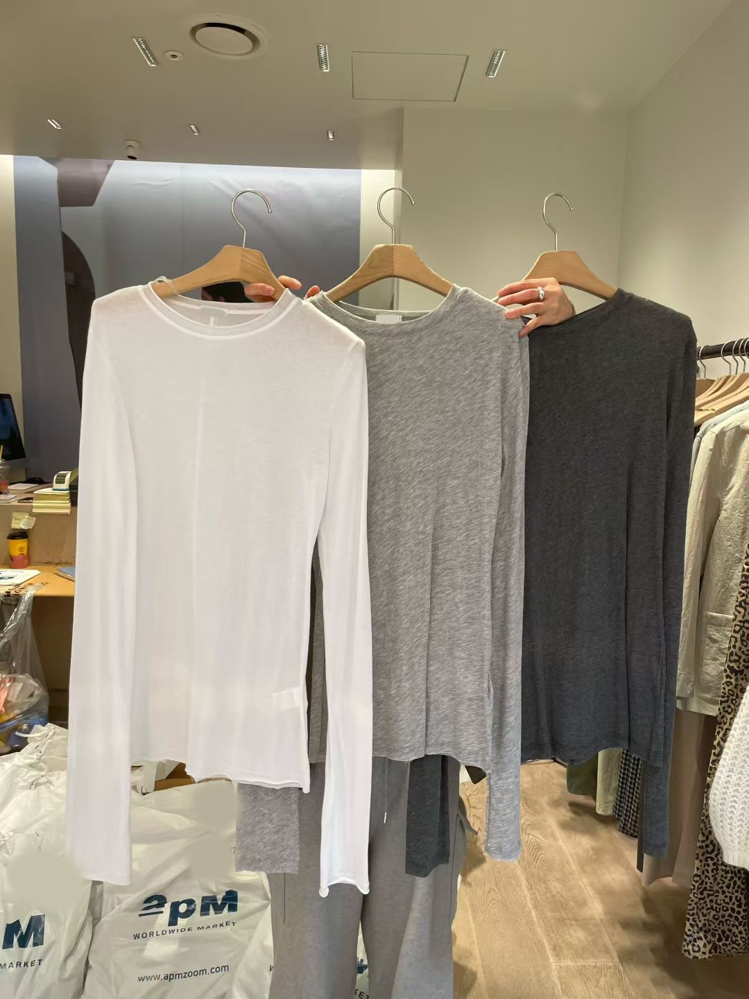 Daily基礎百搭款圓領合身長袖棉TEE / 5色