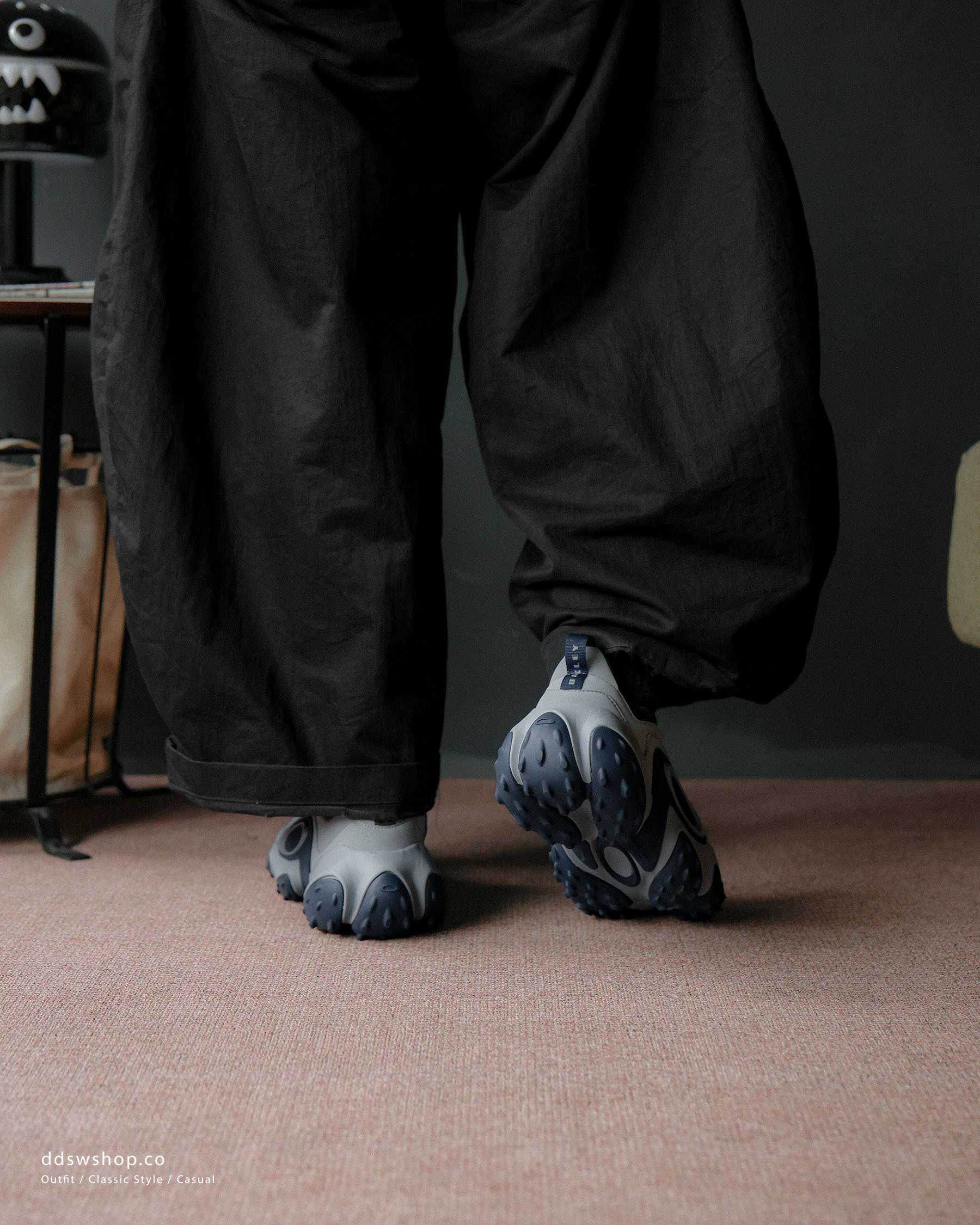 "代購" Oakley Edge Icon 灰藍色 男鞋  FOF100539-326