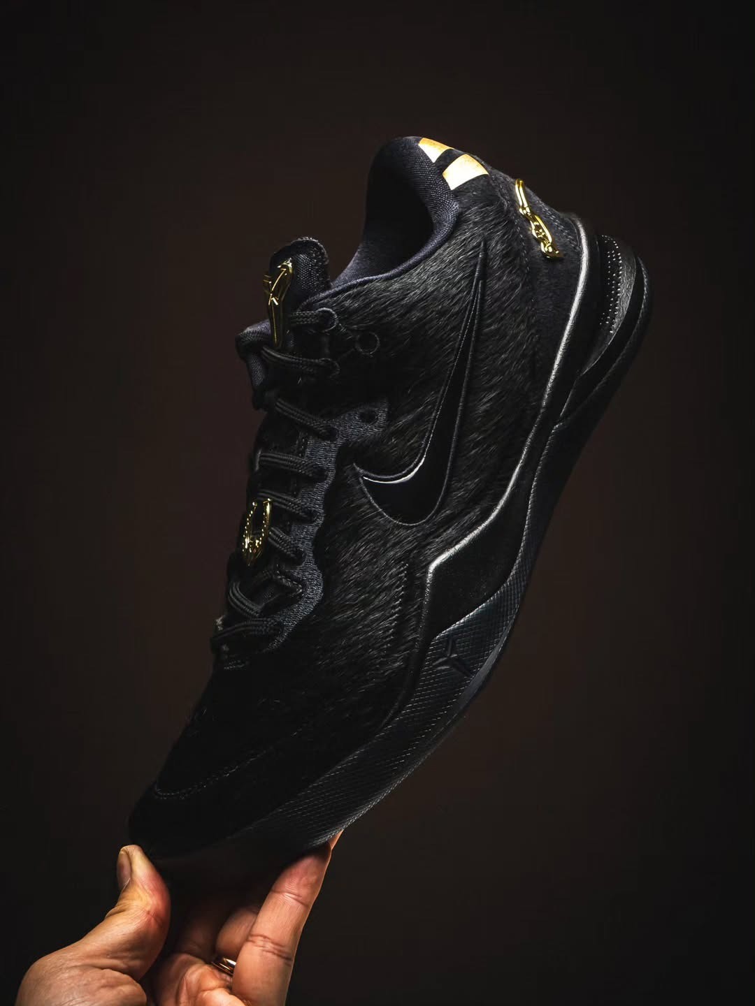 Nike Kobe 8 Protro EXT CNY 馬年限定 黑馬 類馬毛 黑金 限量特殊款 "Year of the Horse" IO8152001