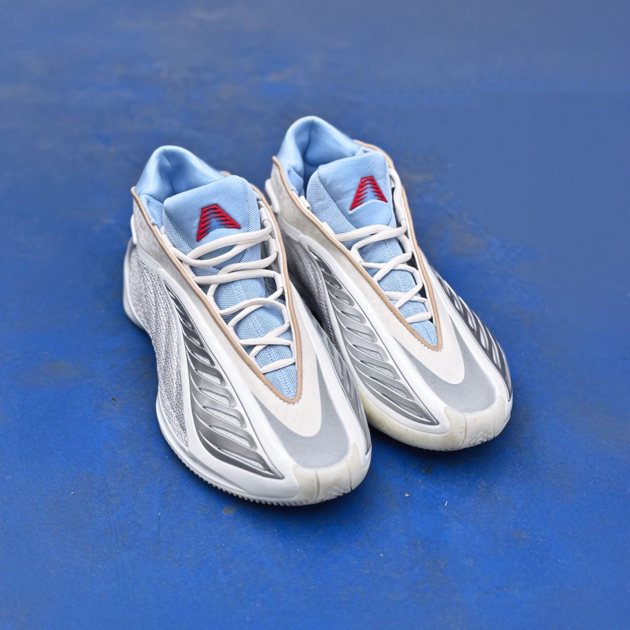 NICEDAY 代購 Adidas AE 2 Year of the Horse 馬年 春節 實戰 銀 白銀 CNY 籃球鞋 KJ5134