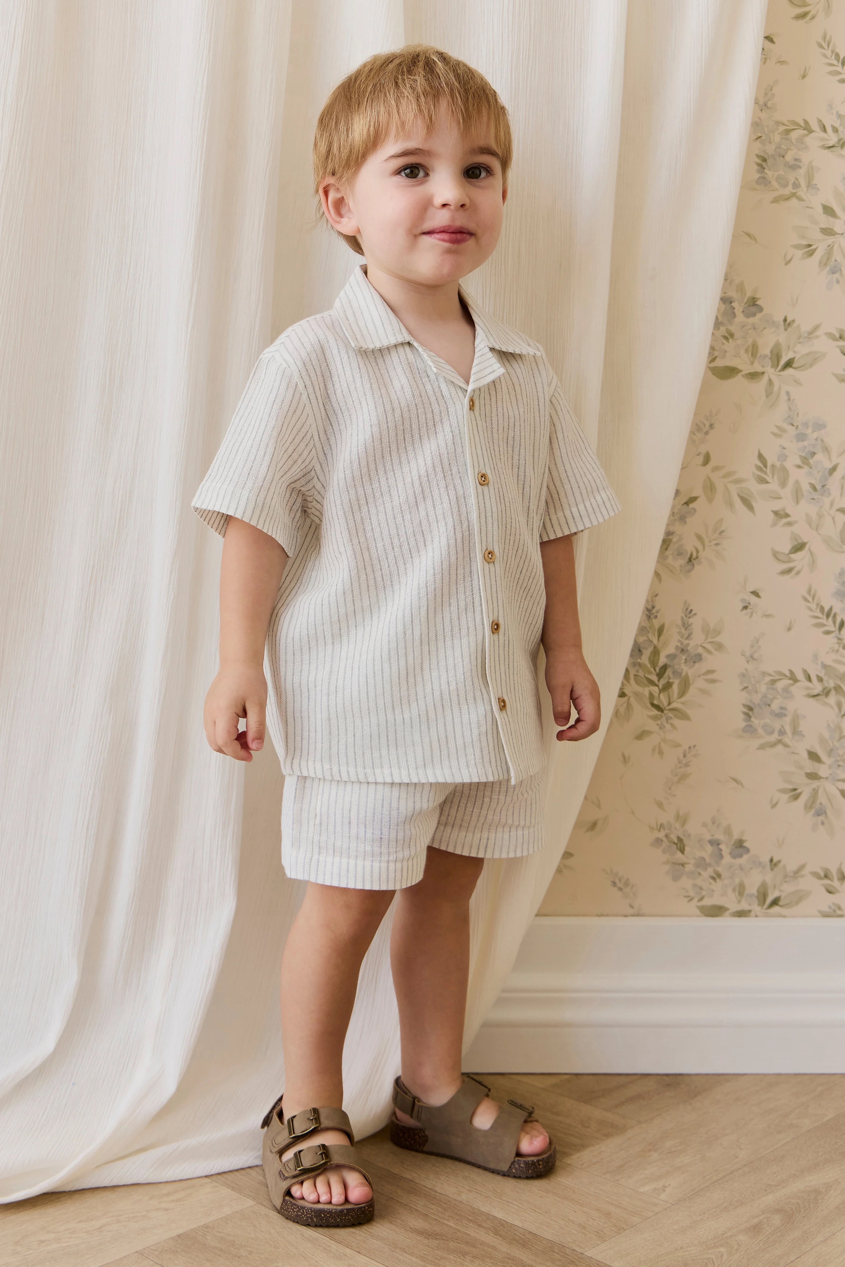 【預購】JAMIE KAY -Organic Cotton Louis Short - Mini Pinstripe Parchment（Dawn）