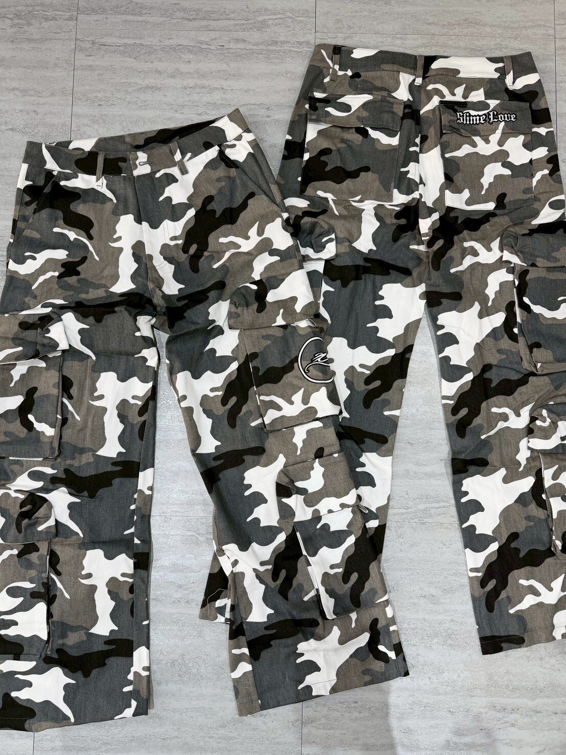 SLIME LOVE 刺繡Logo重磅雪地迷彩工作褲 ‘’ SLIME SNOW CARGO PANTS ‘’
