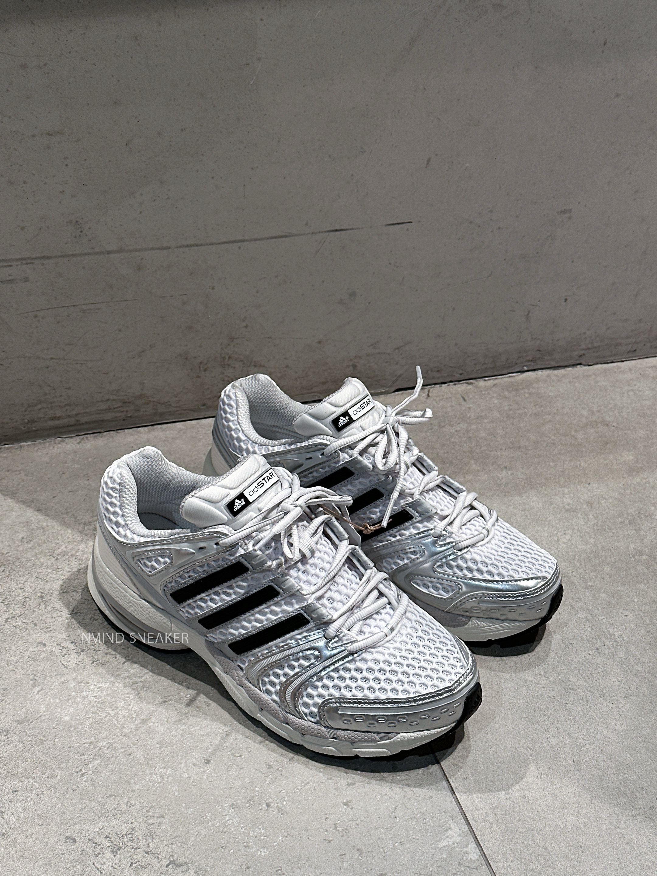 ADIDAS ADISTAR CONTROL 5 白銀 男/女鞋