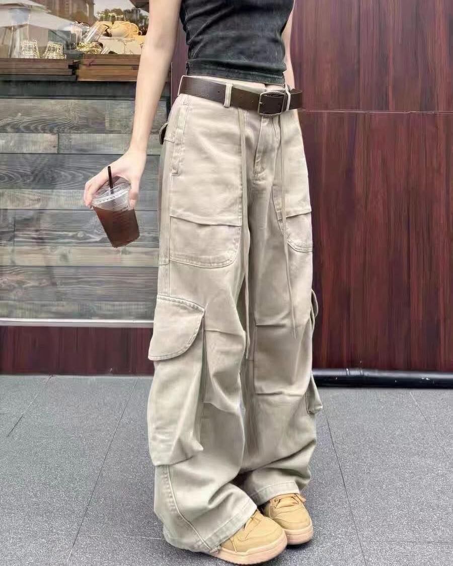 【時髦又休閒的側口袋工裝造型寬管褲】（現貨）