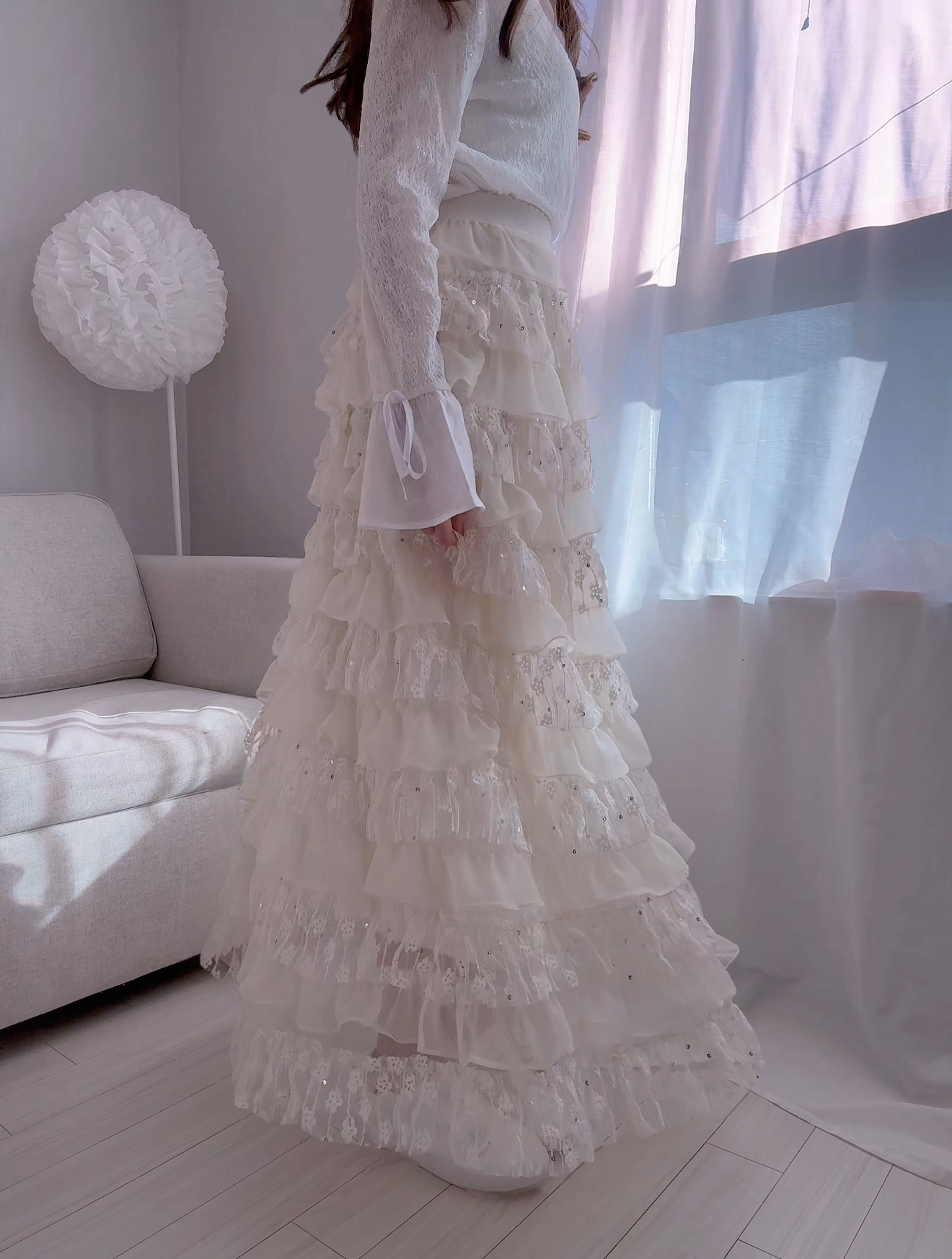 *BJ2 MADE SERIES* THE WHITE FORAL 🌸 EMBROIDERED SEQUINS TIERED DRESS 260129