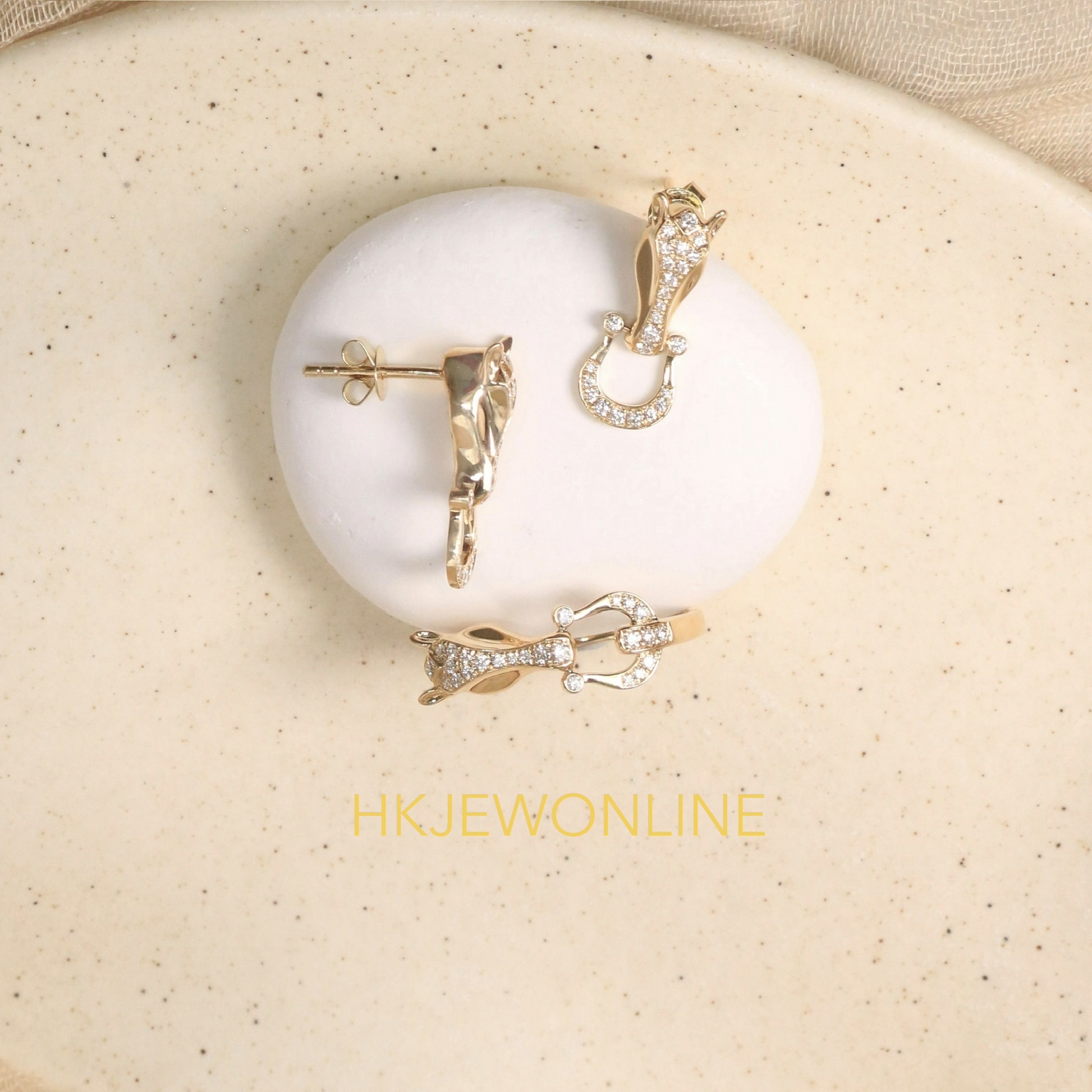 18K Yellow Gold Horse & Horseshoe Ring/Earrings Set