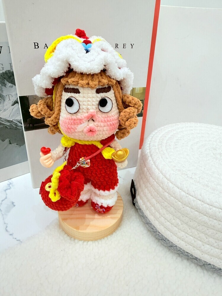 比心元寶醒獅褲裝醜娃公仔-49號『約18cm』