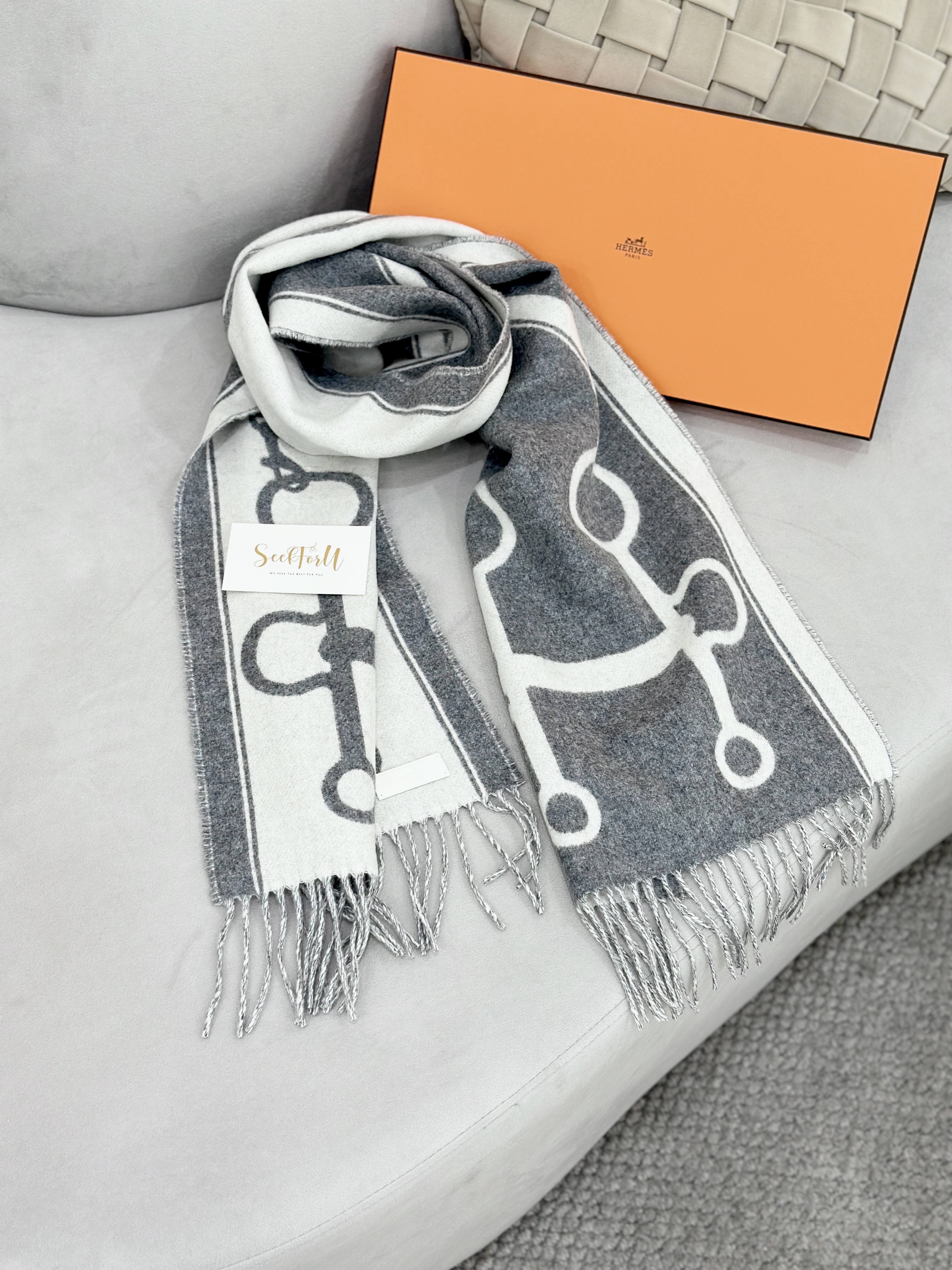 HERMES Casaque Mors Scarf