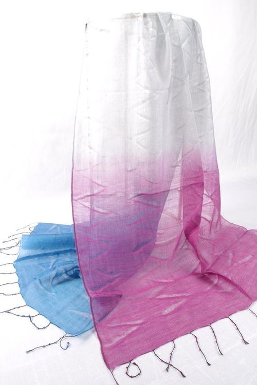 VK004 Scarfesia 藍紫白色流蘇絲巾 75% Wool 25% Silk