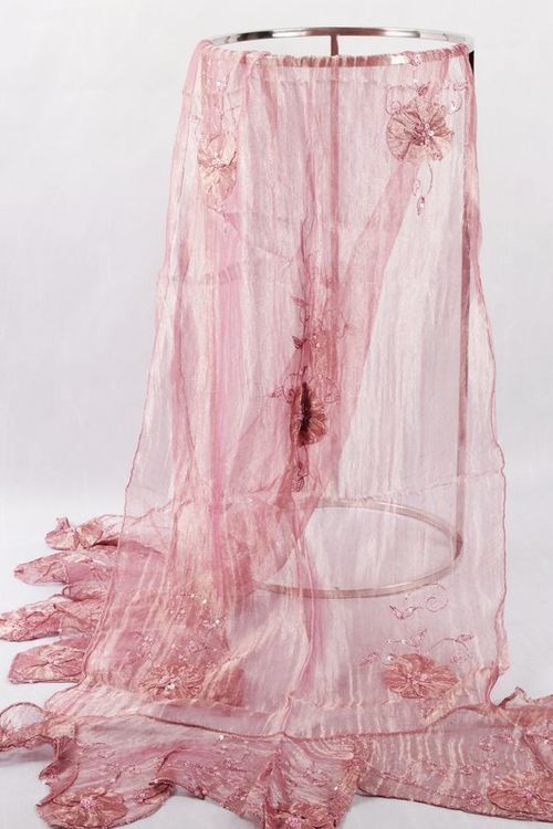 VK014 Scarfesia 玫紅色花邊絲巾 40% Metalic 40% Viscose 20% Silk