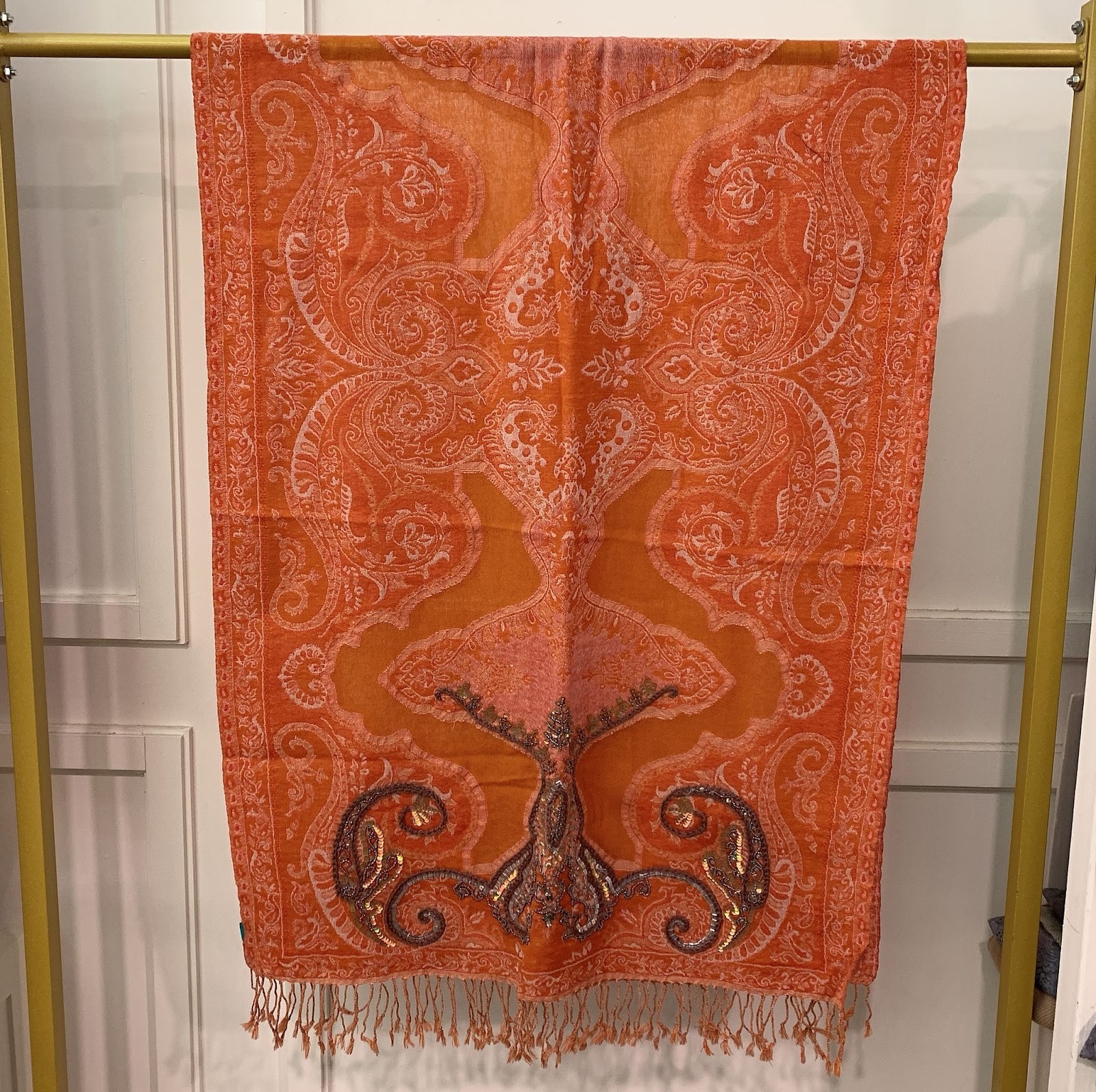 VK055 Scarfesia 橙色民族風絲巾 100% Merino Wool