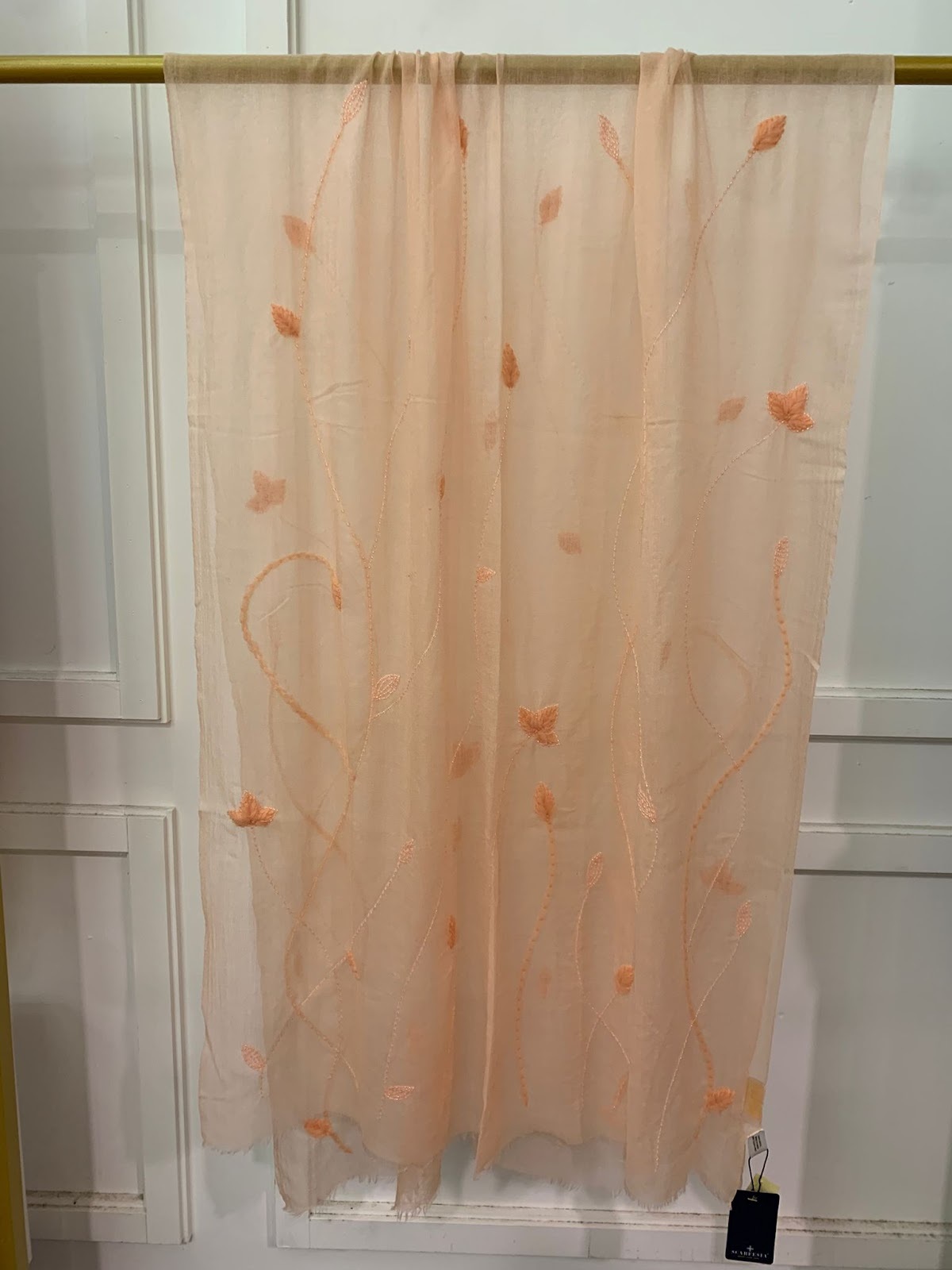 VK057 Scarfesia 透橙色楓葉絲巾 100% Wool