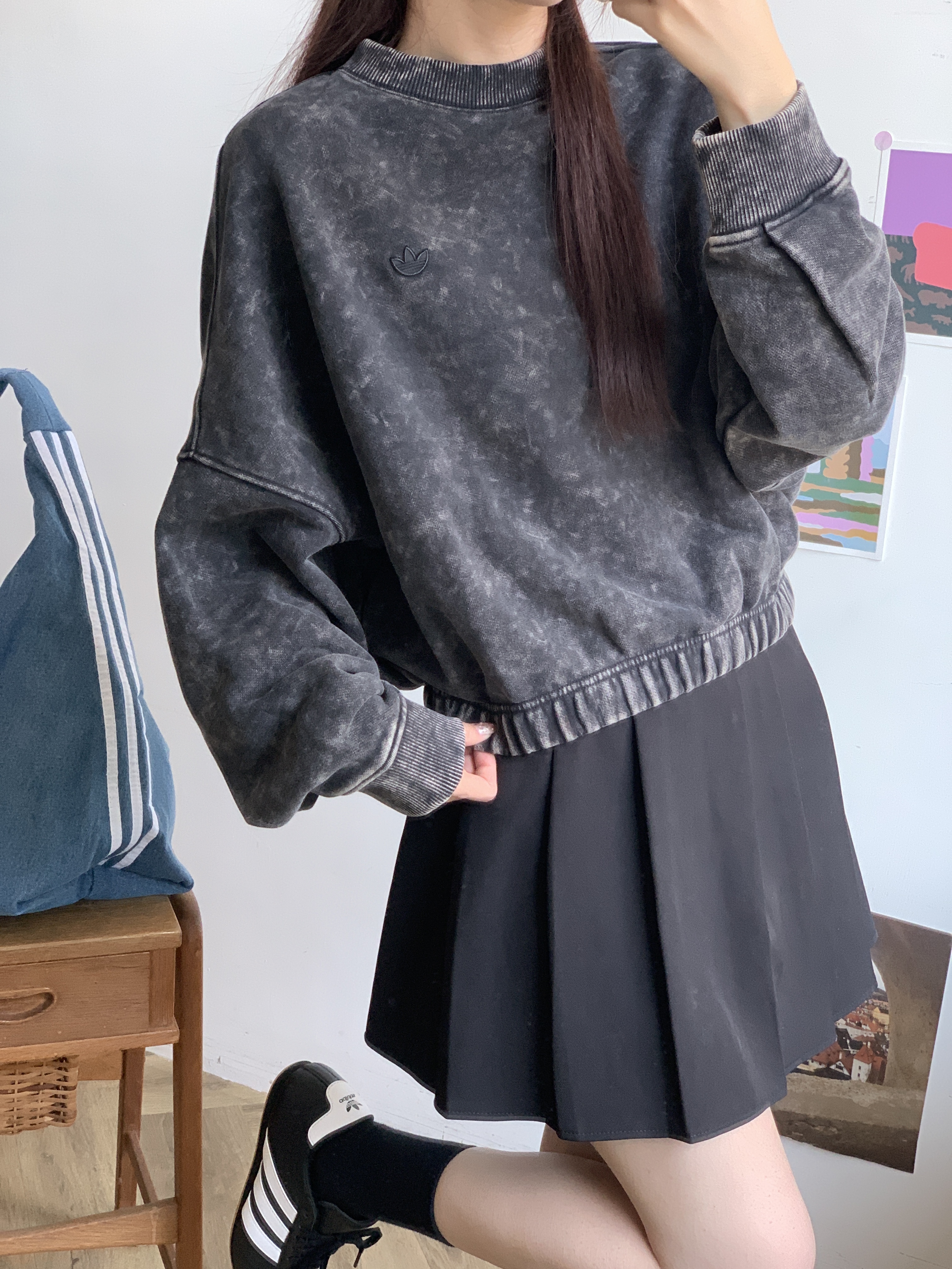 Adidas Original Premium Essentials 長袖上衣 水洗黑