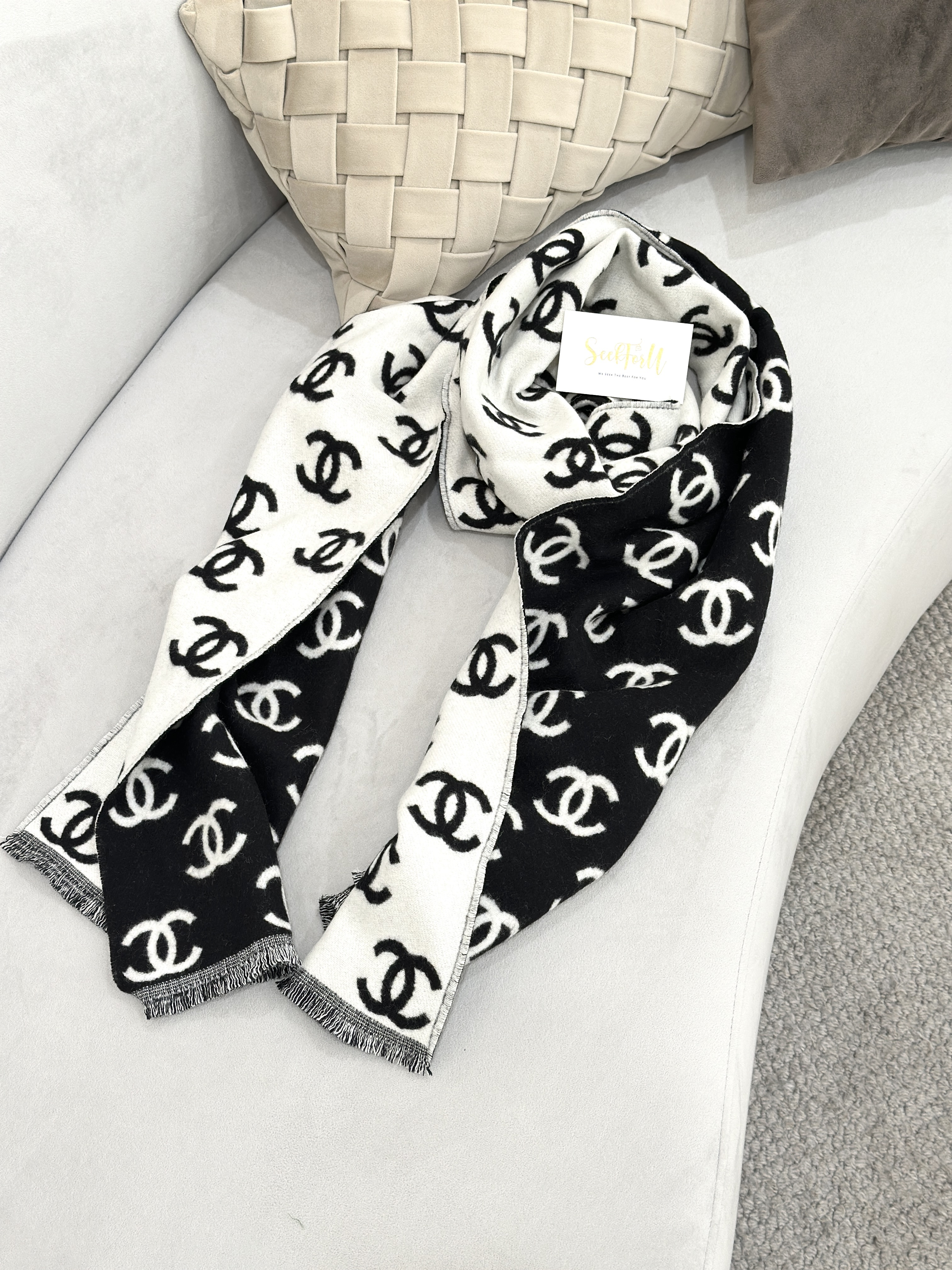 CHANEL Logo Scarf