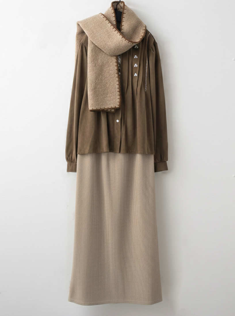 繡花壓褶荷葉條絨上衣後開衩條絨直筒長裙