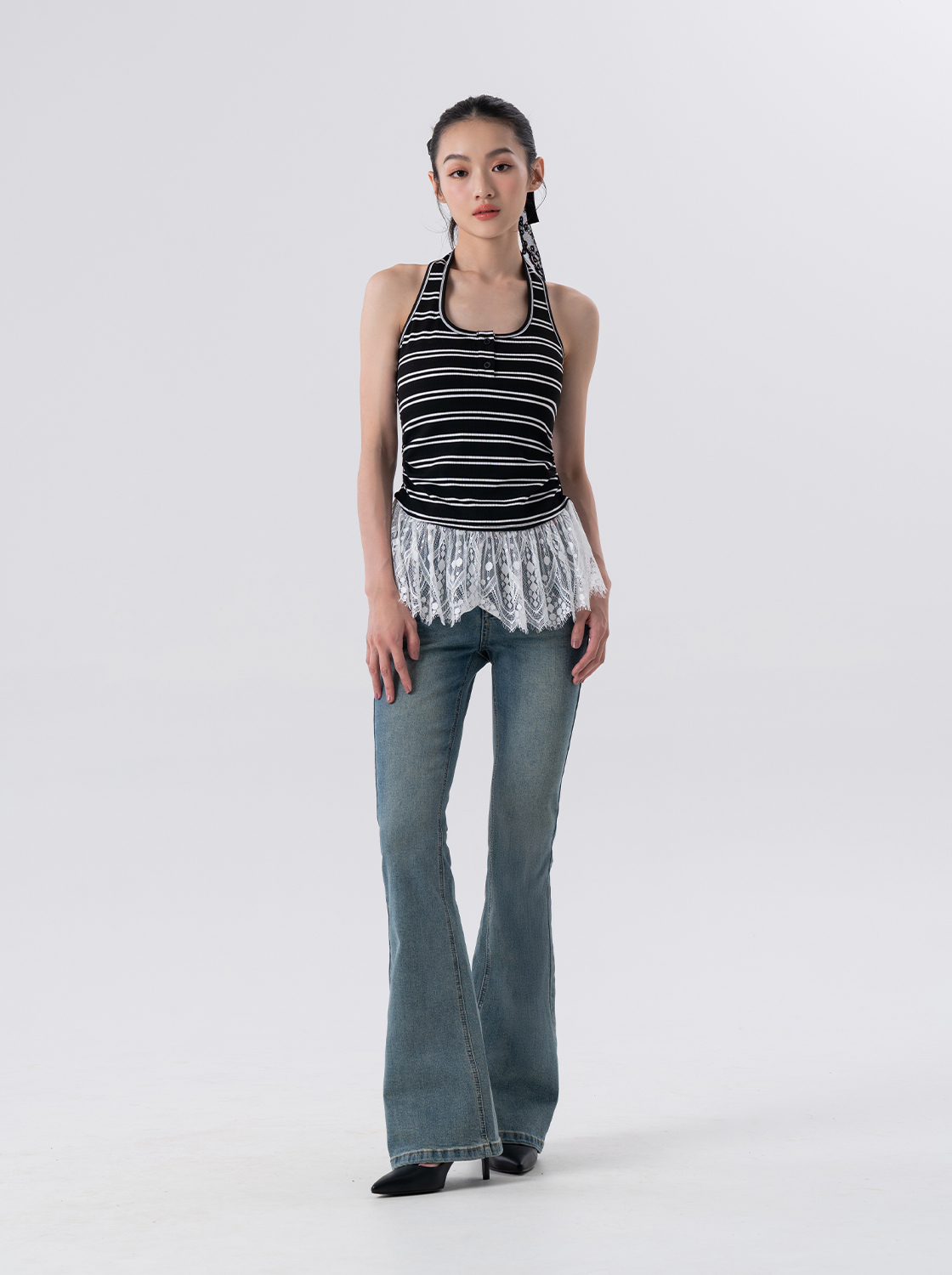 【2件1499】翹臀喇叭牛仔褲