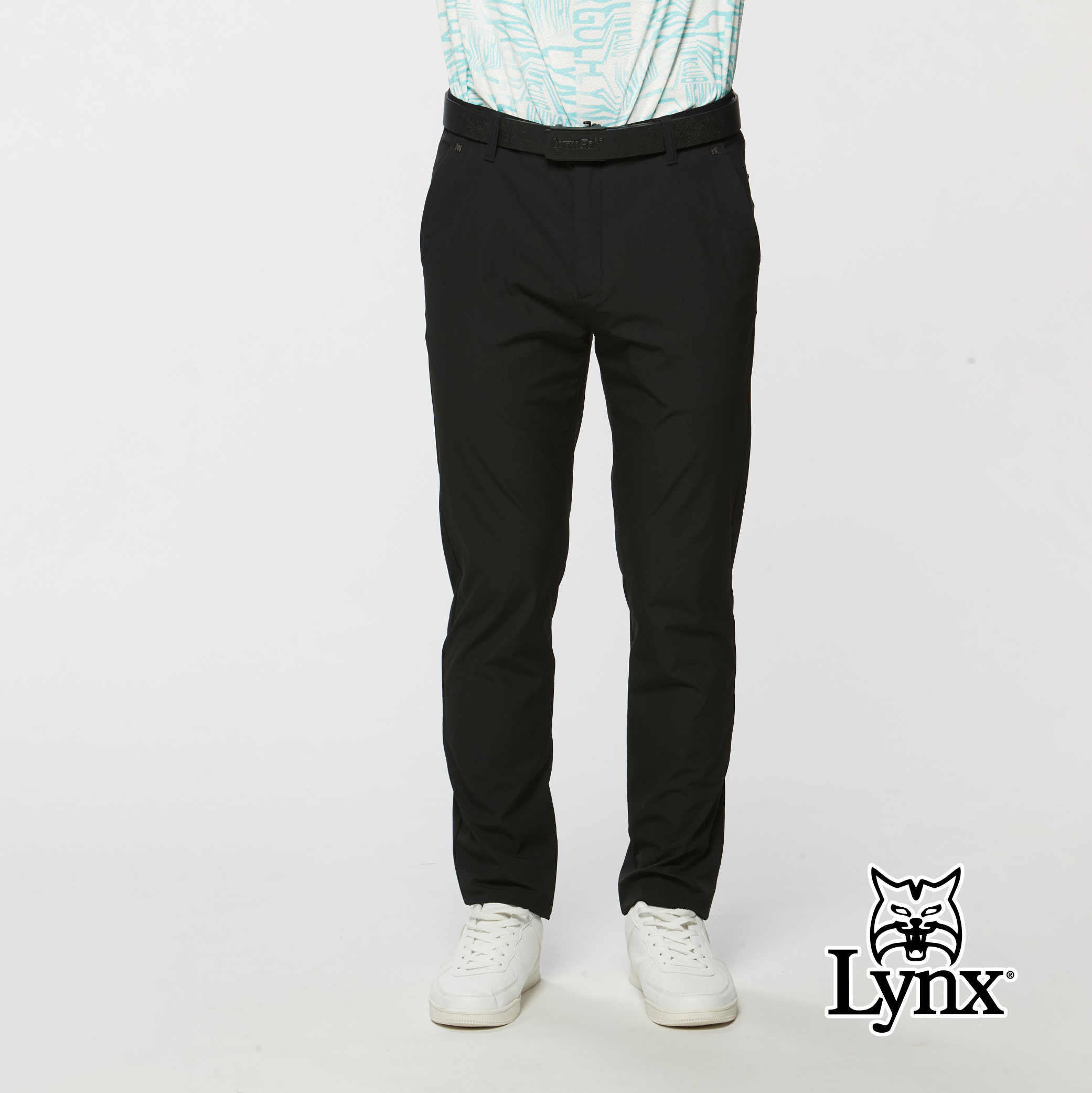 男款後袋拉鍊設計山貓撞釘麂皮標設計長褲