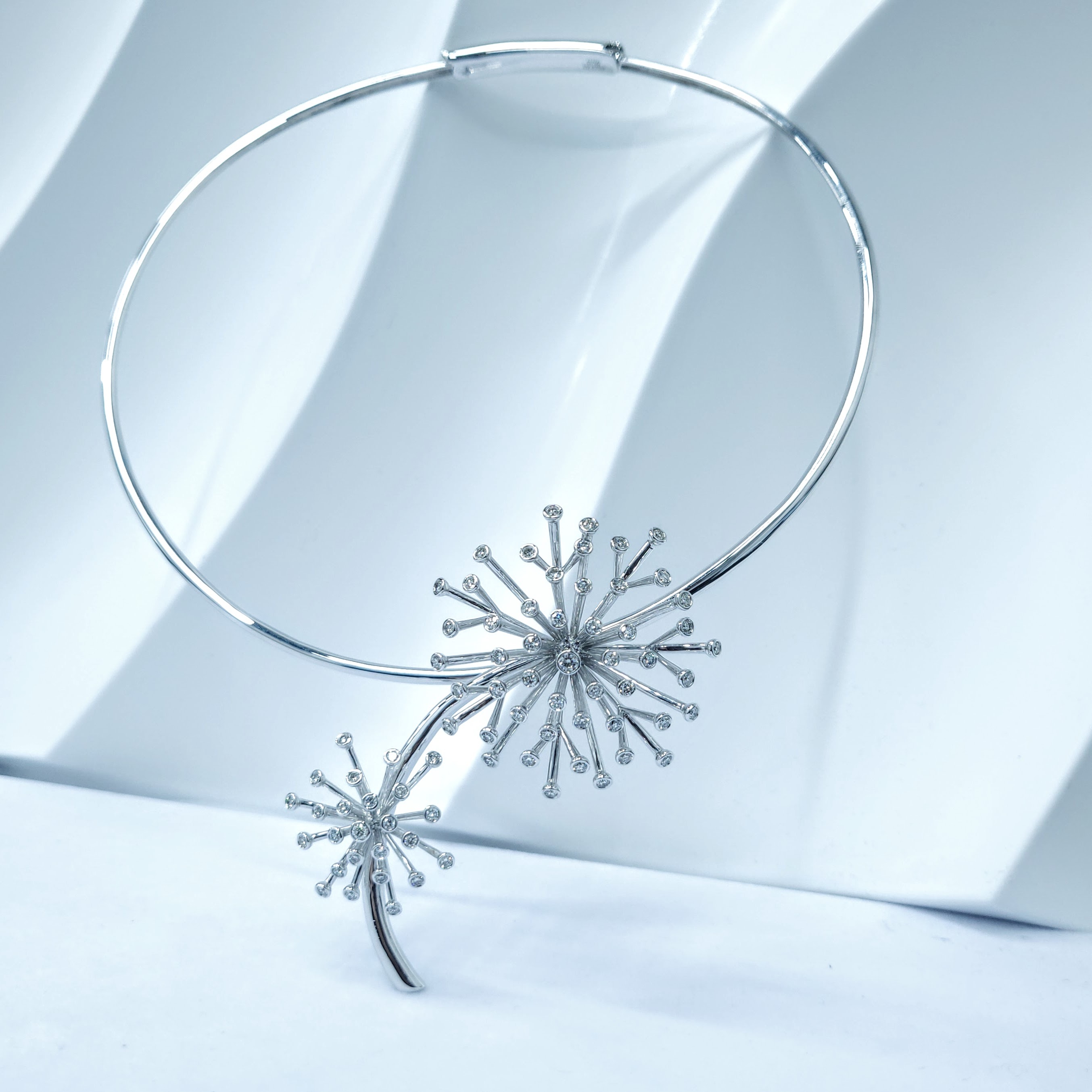 全新18K白金2卡57份鑽石頸箍