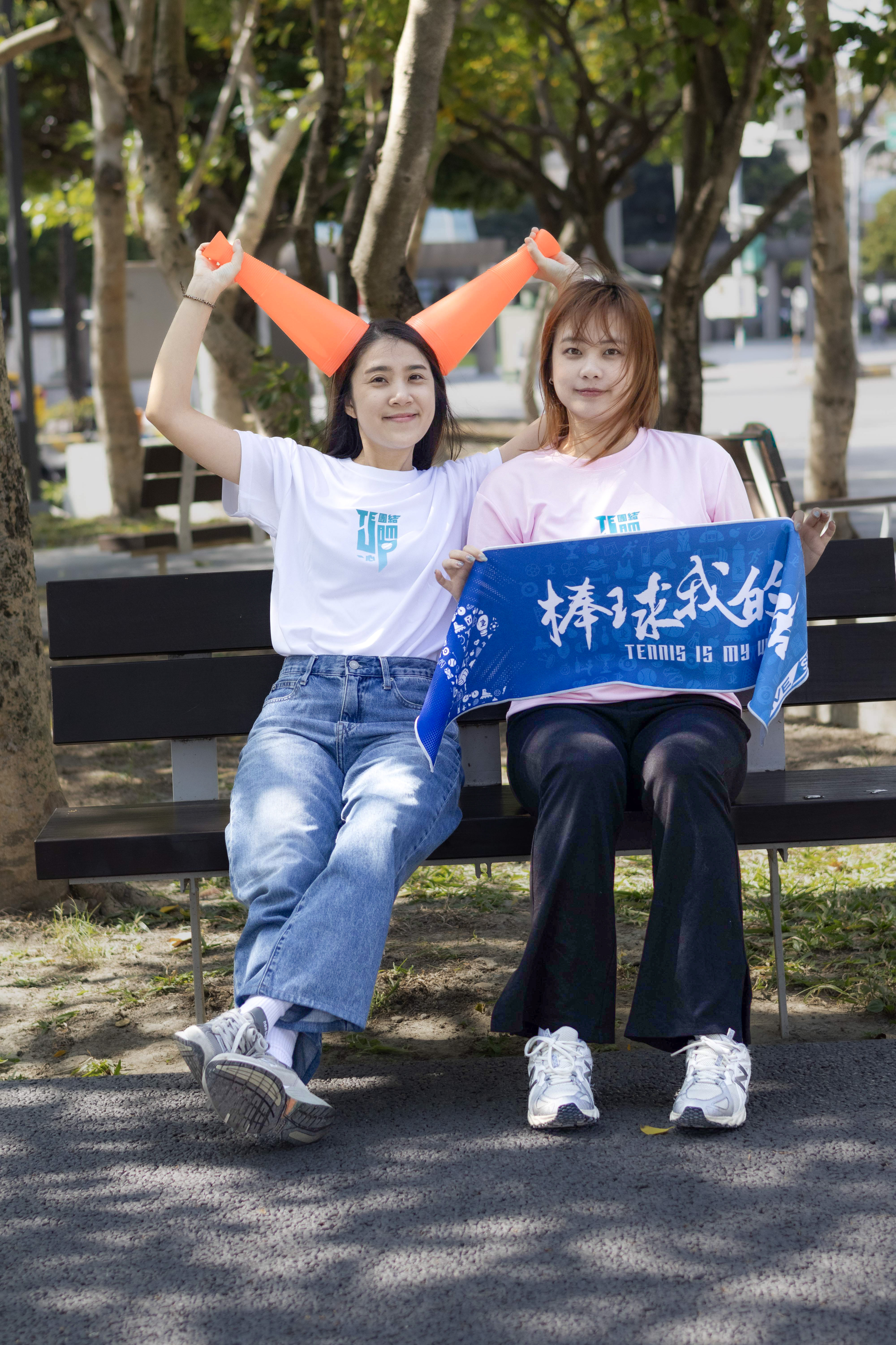 挺台灣 TEAM UP-青春洋溢款-排汗短T (共4色)