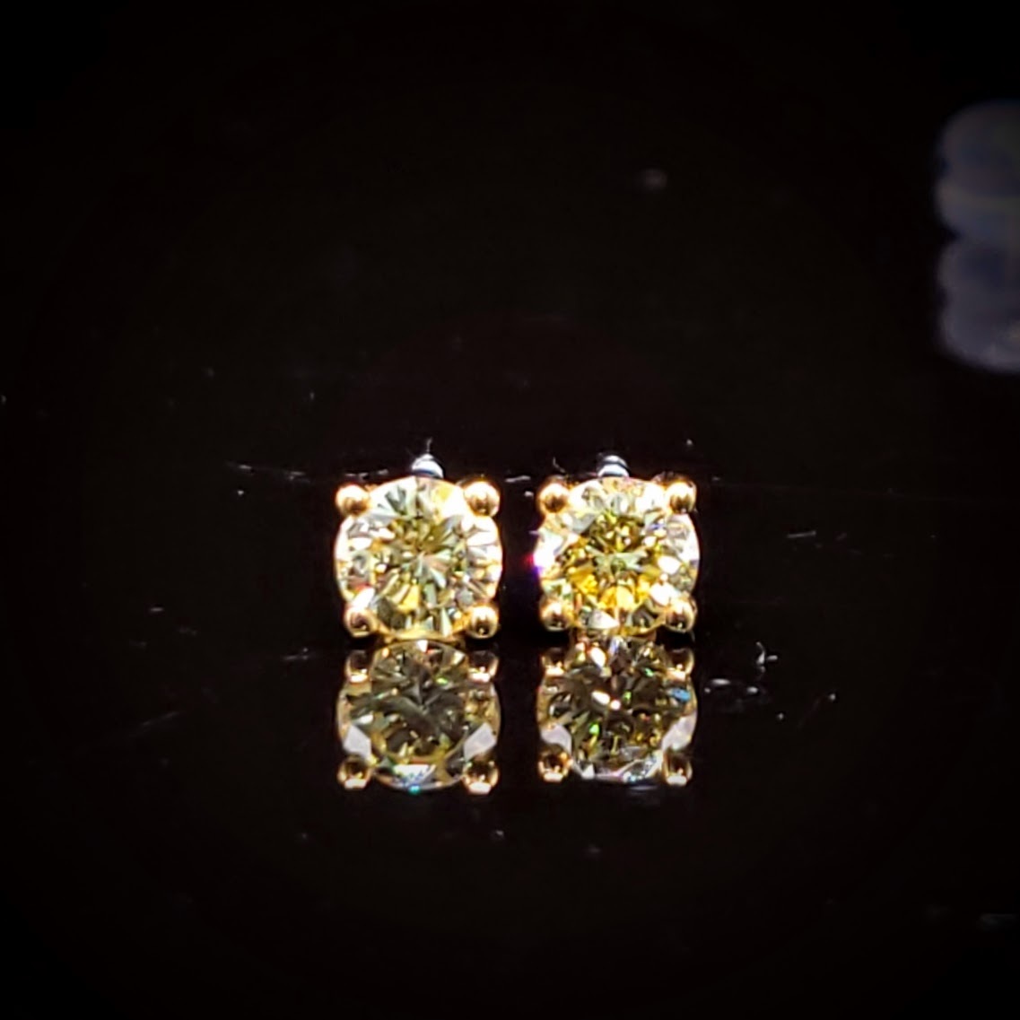 全新18K金【主石49份天然彩黃鑽】耳環