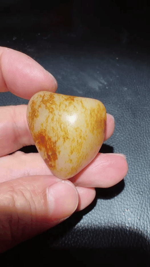 123258 和田玉原籽