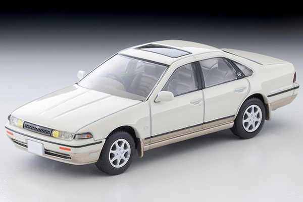 PO-$140 * TOMYTEC * 1:64 LV-N319c 1991 NISSAN CEFIRO TOWNRIDE SV (White/Beige)