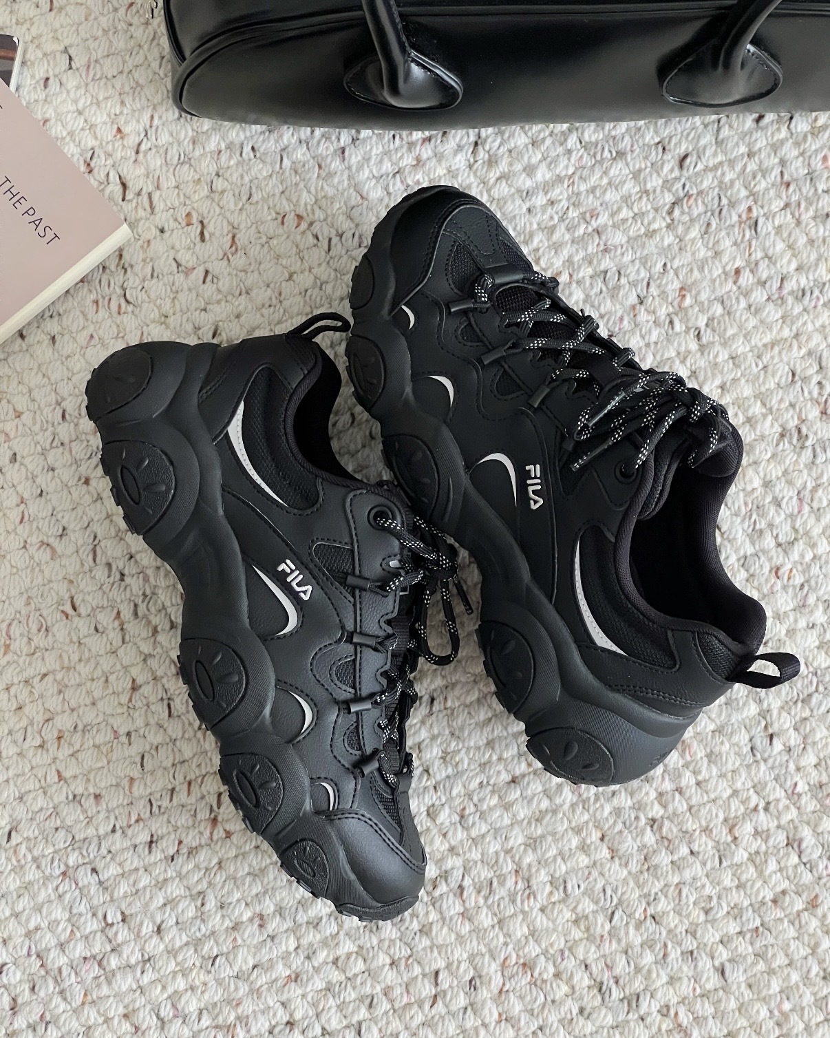 FILA FLUID 7 貓爪鞋 7代 全黑 黑色 黑武士 復古 緩震 耐磨 增高 厚底 男鞋 F12M612103FBS 女鞋 F12W612103FBS / 預購