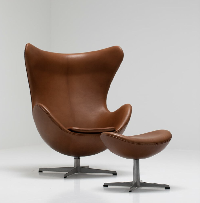 Arne Jacobsen 蛋椅與天鵝椅設計歷史,北歐風格家具起源與天然木材運用介紹。