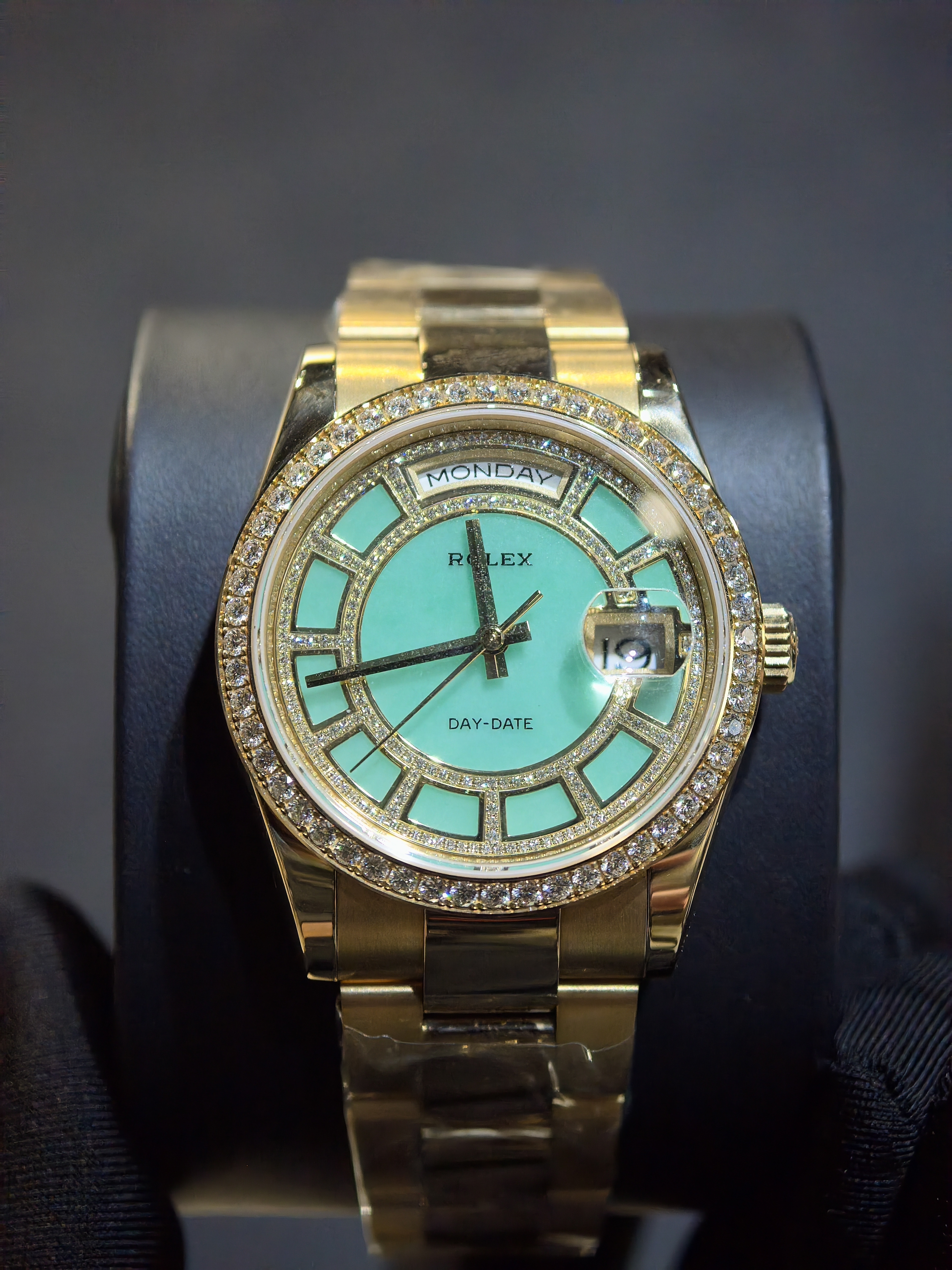 BRAND NEW ROLEX 118348 GREEN DIAMOND SET DIAL DAY-DATE YELLOW GOLD PRESIDENT 36 MM
