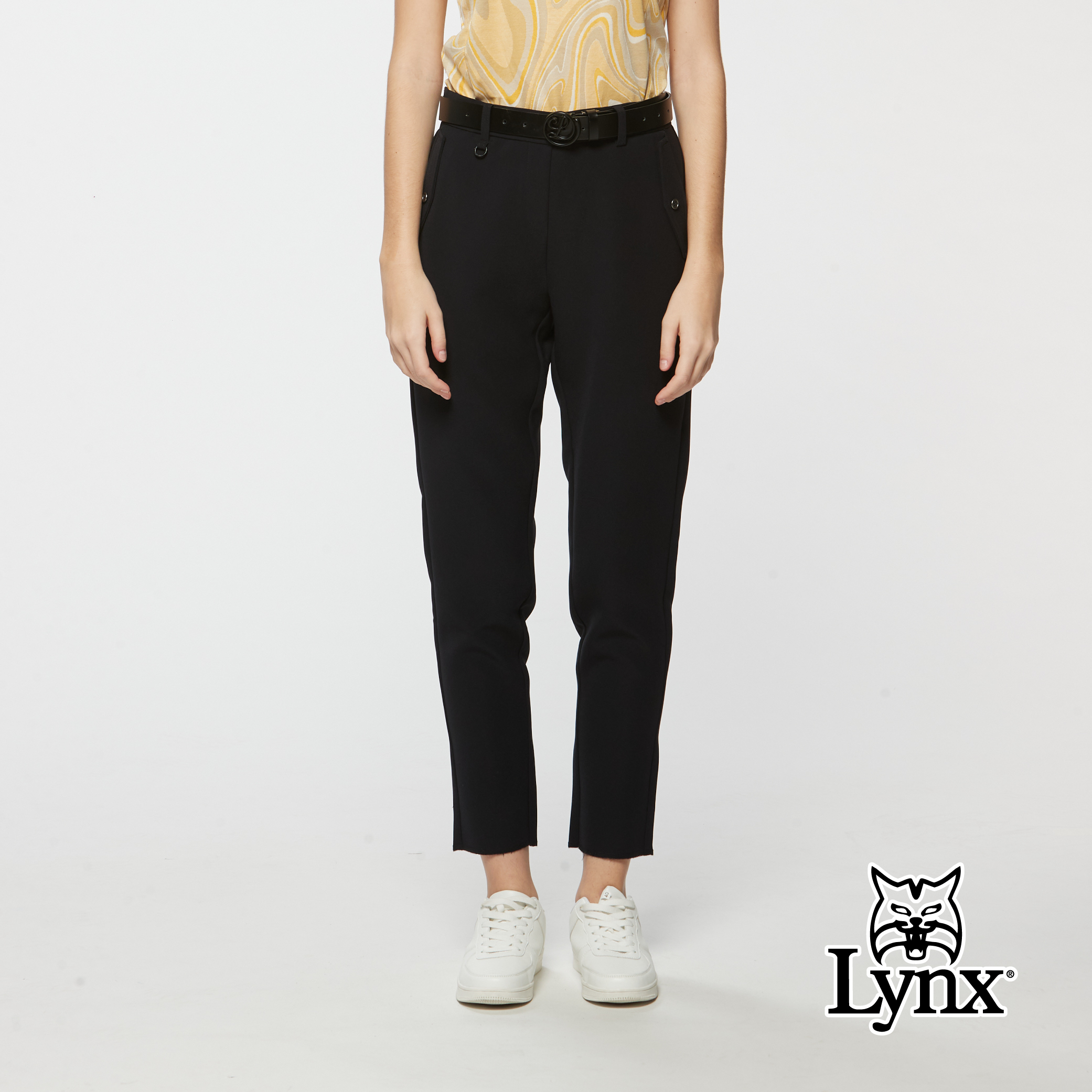 女款日本進口布料抗UV機能全鬆緊設計九分錐形長褲